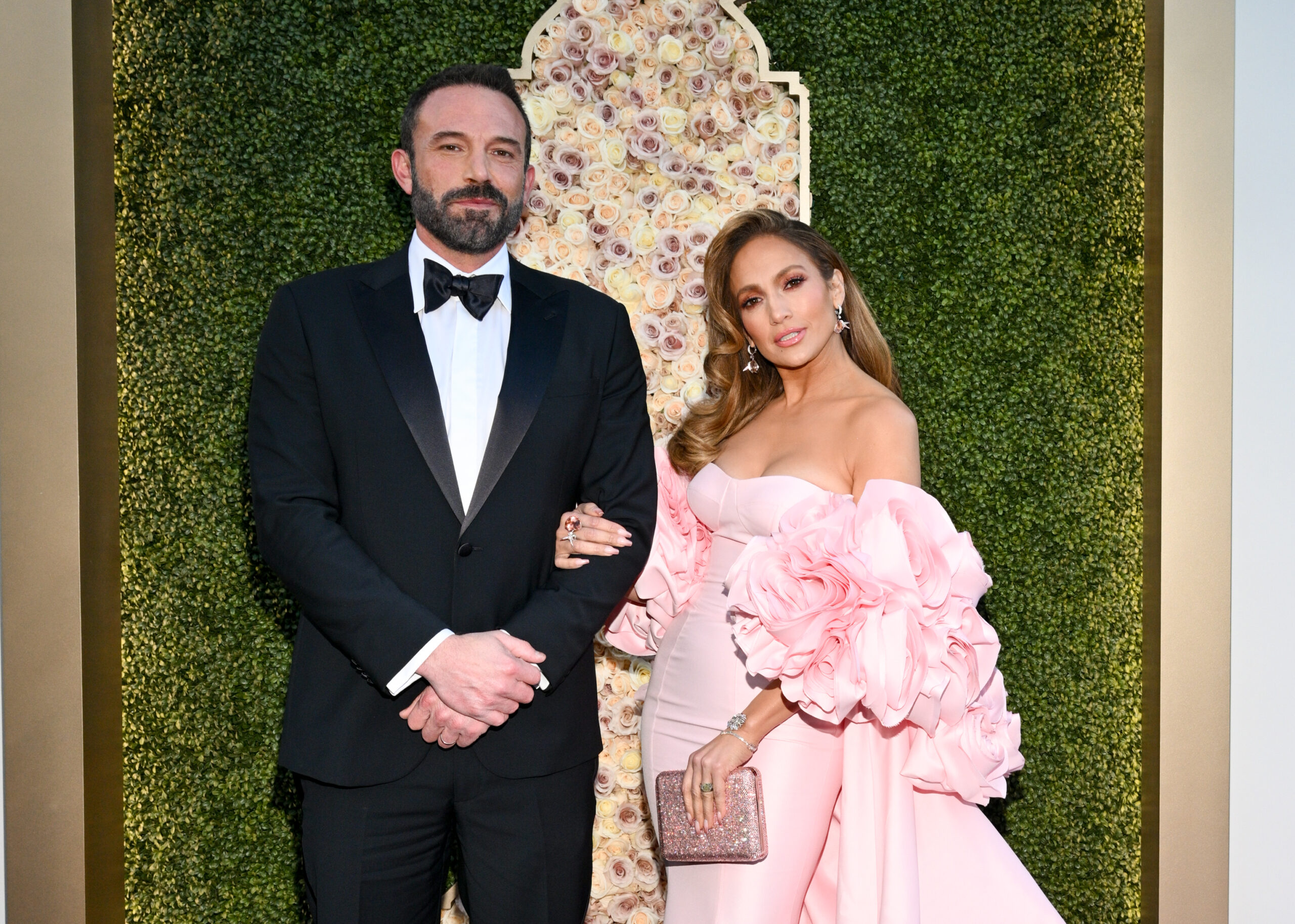  💍 Jennifer Lopez Puts Her Wedding Ring On Full Display Amid Ben Affleck Divorce Rumors