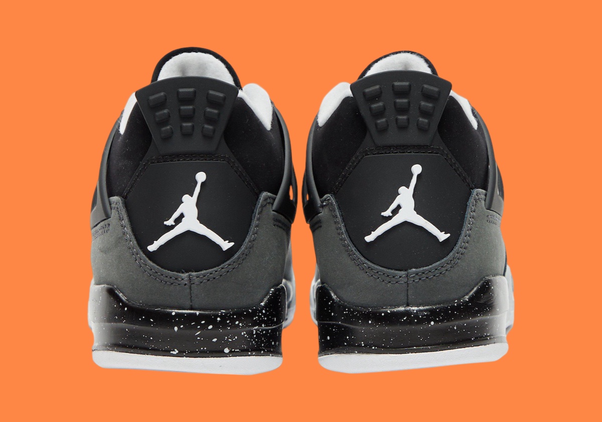 Air Jordan 4