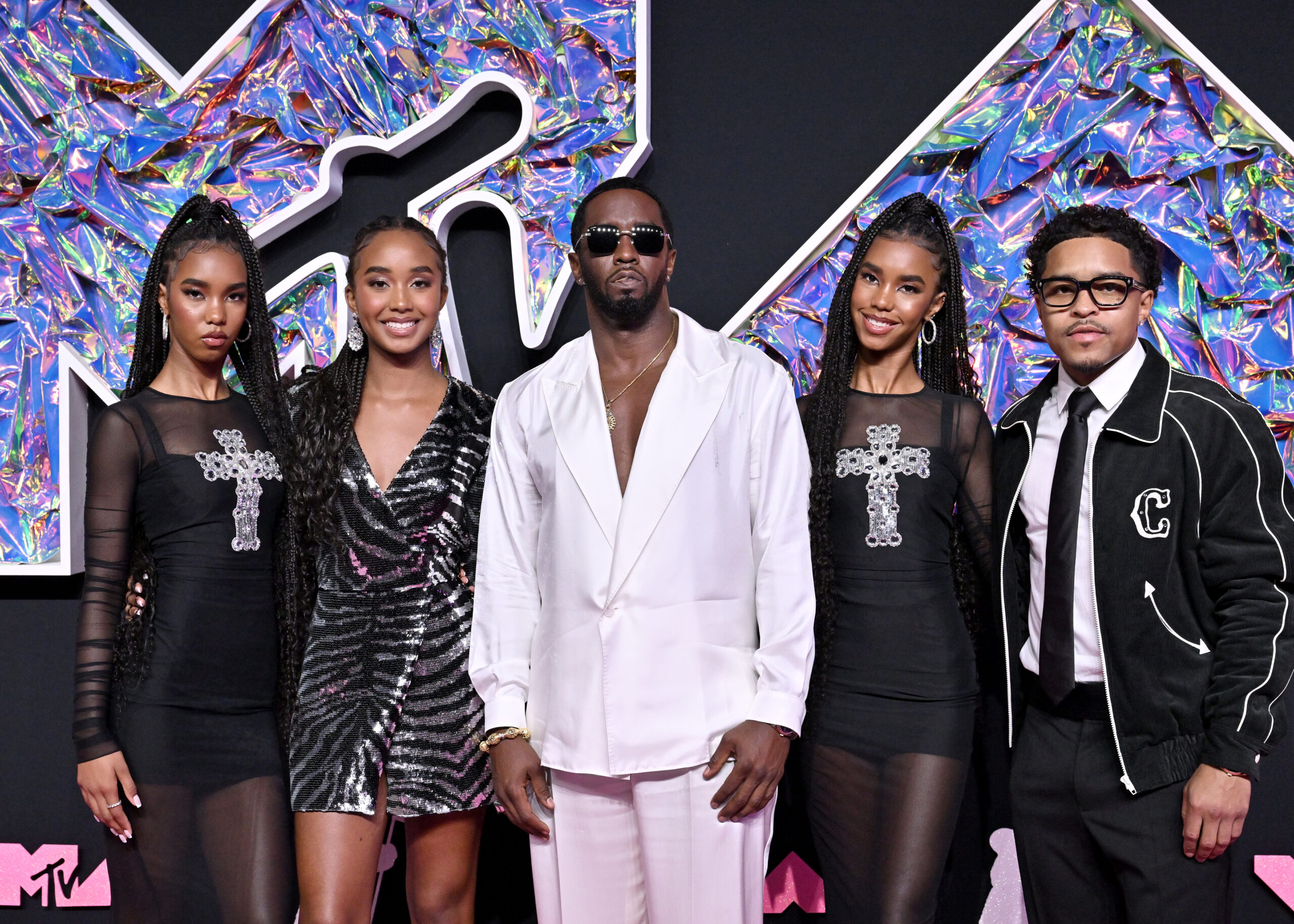 Diddy Reportedly Enjoys Emotional Jail Visit From Twin Daughters & Mother