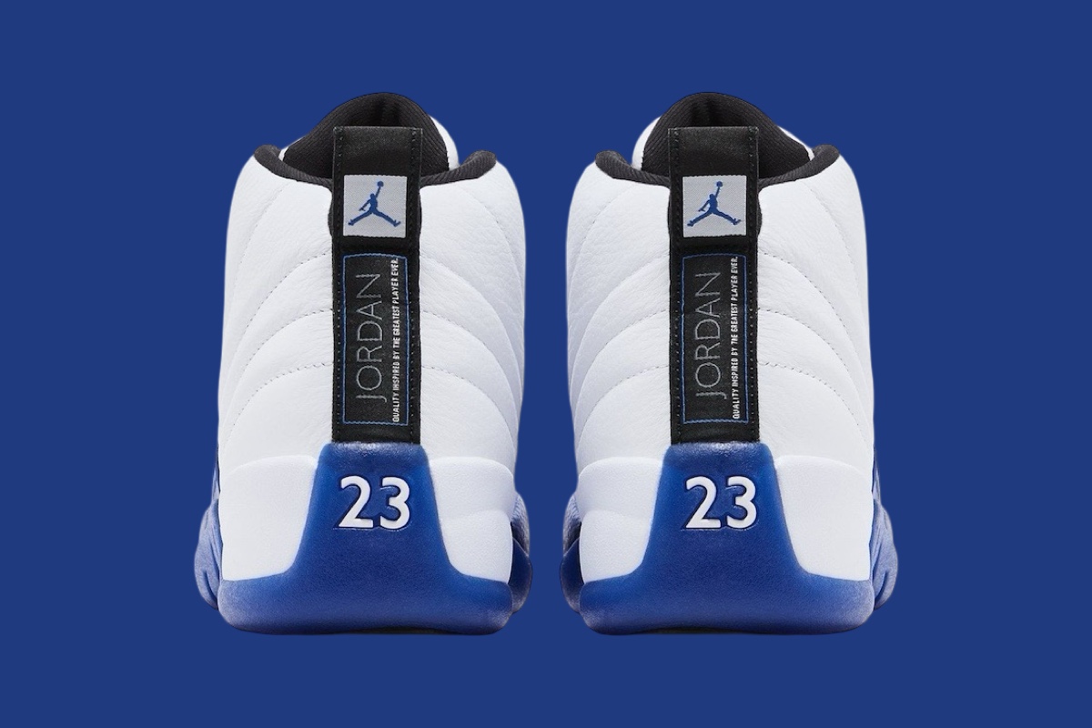 Air Jordan 12