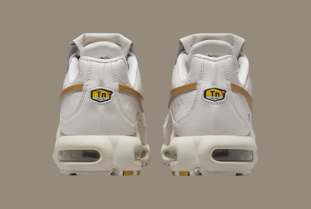 Nike Air Max Plus Tiempo