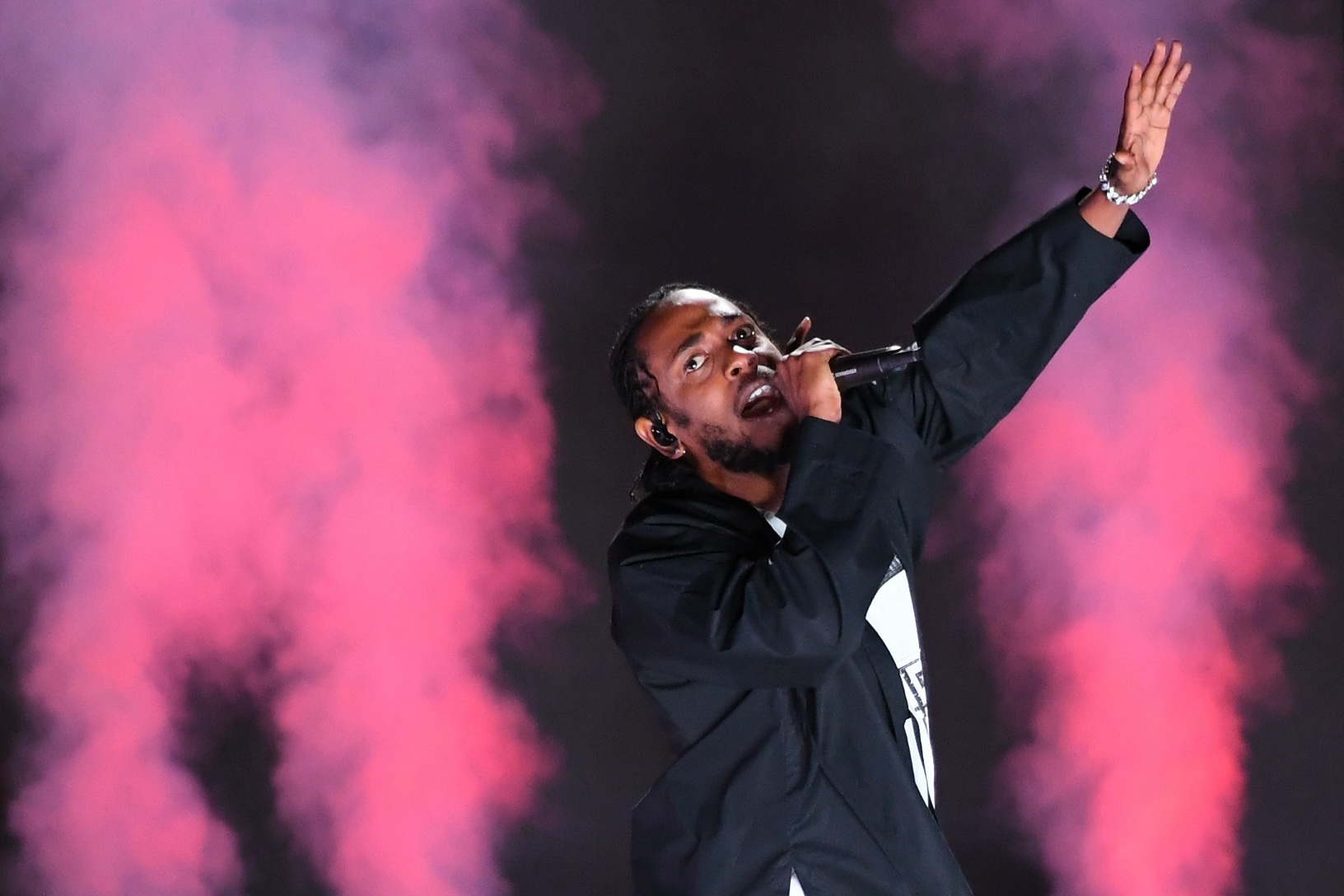 Kendrick Lamar Tops Billboard Canadian Albums Chart With “GNX”