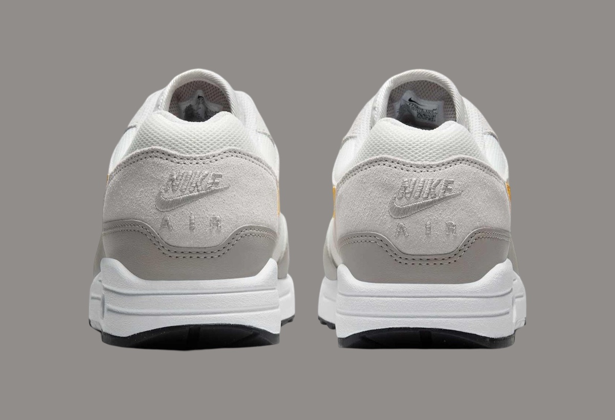 Nike Air Max 1 Essential