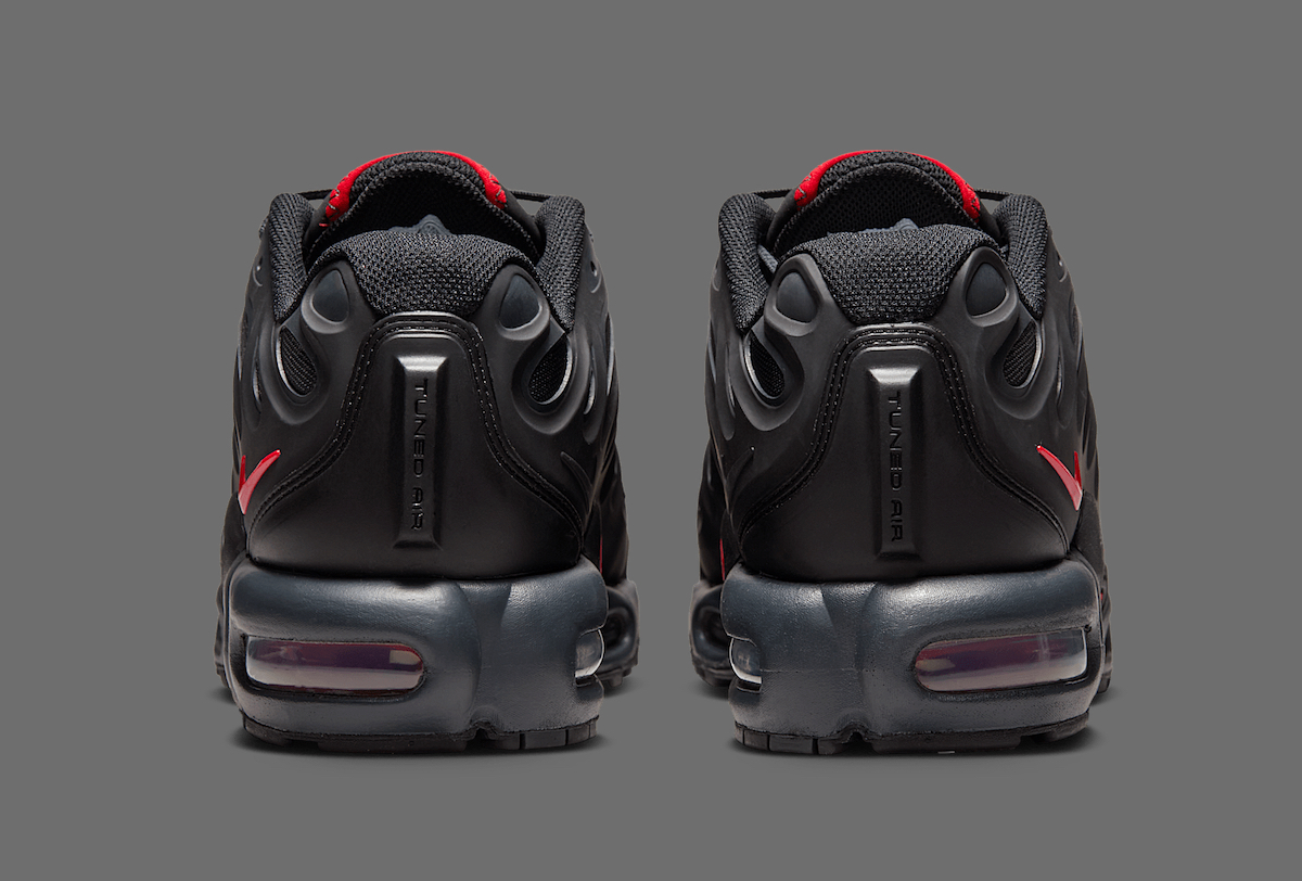 Nike Air Max Plus Drift