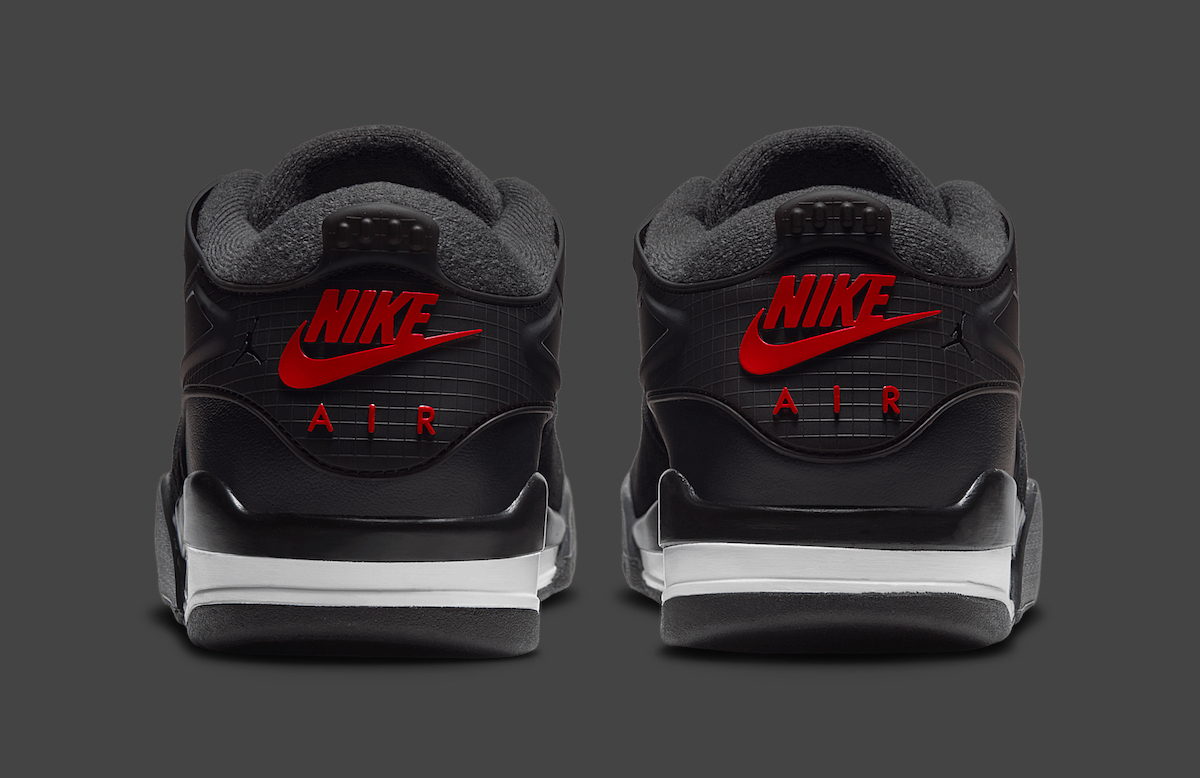 Air Jordan 4 RM