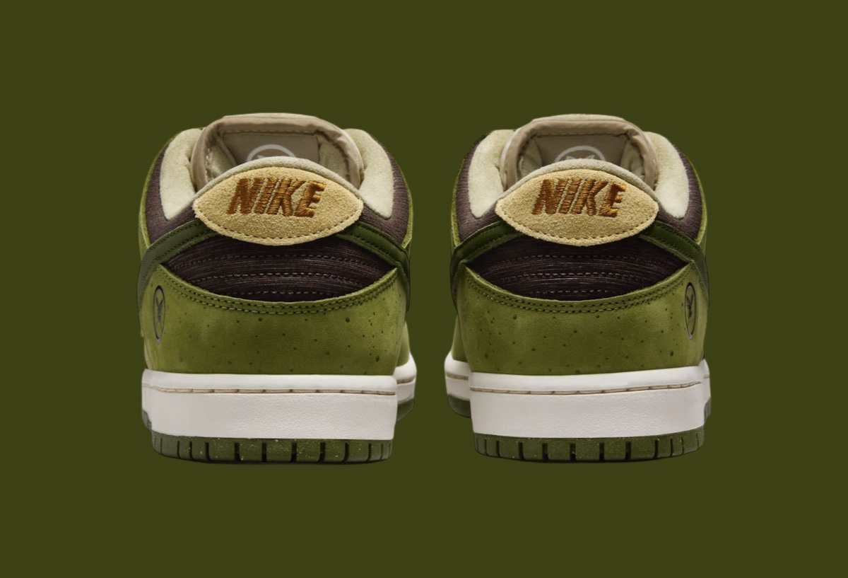 Nike SB Dunk Low