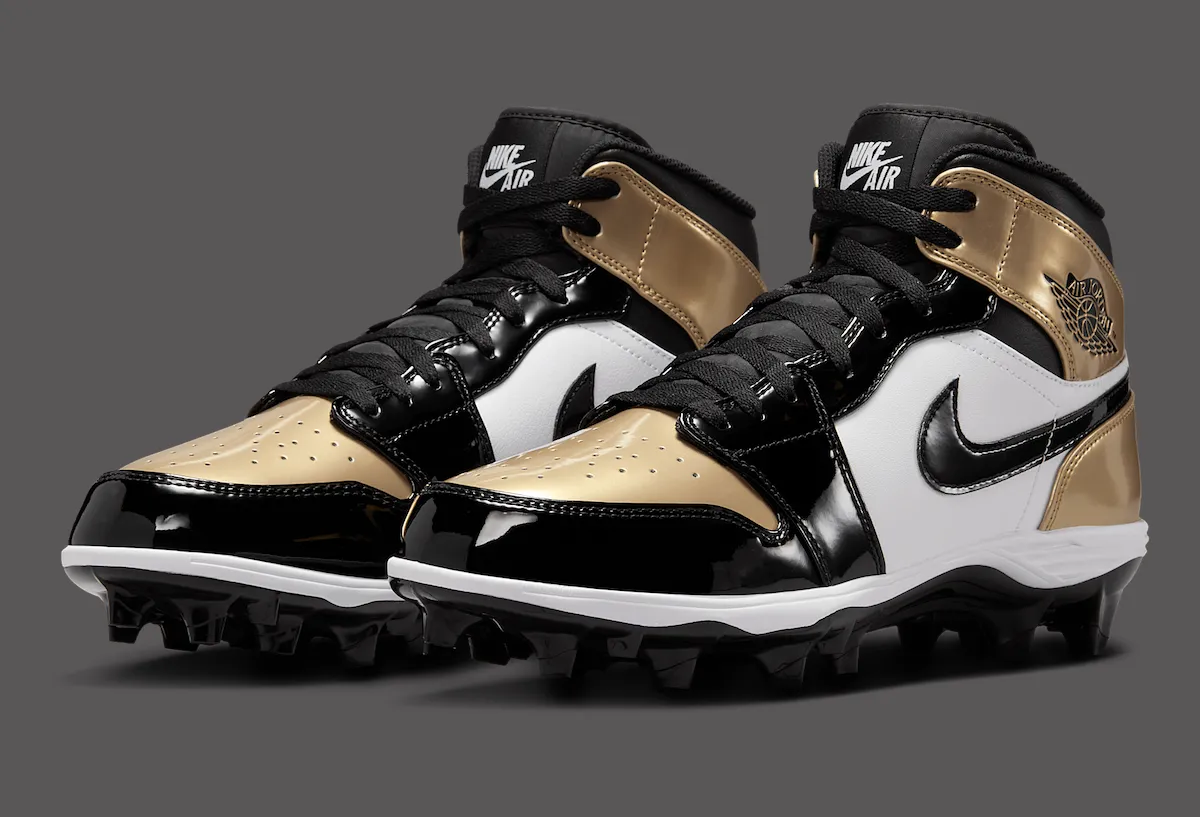 Air Jordan 1 Mid TD Cleat