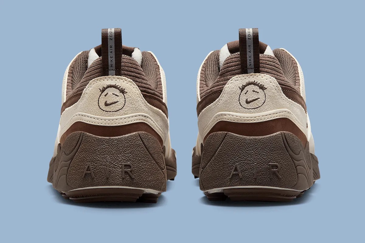 Travis Scott x Nike Zoom Field Jaxx