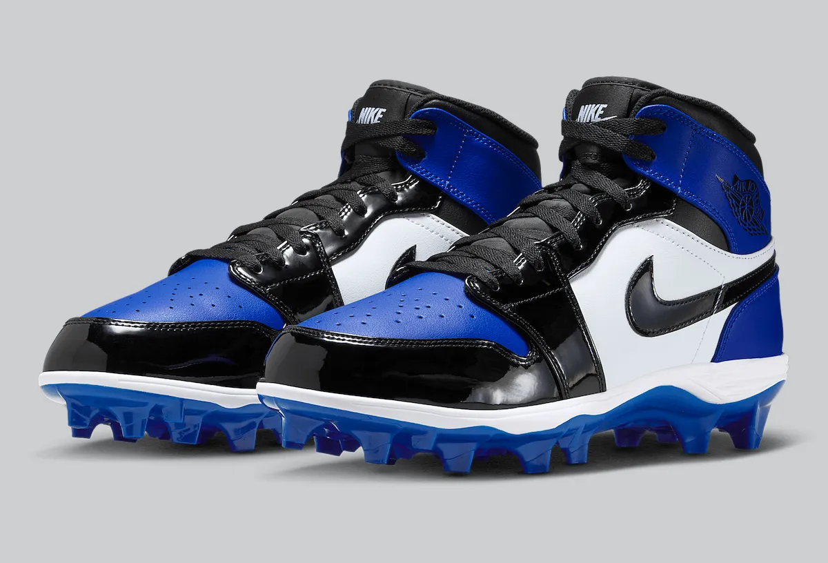 Air Jordan 1 Mid Cleat