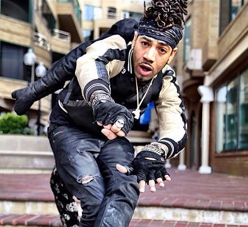 dj esco age