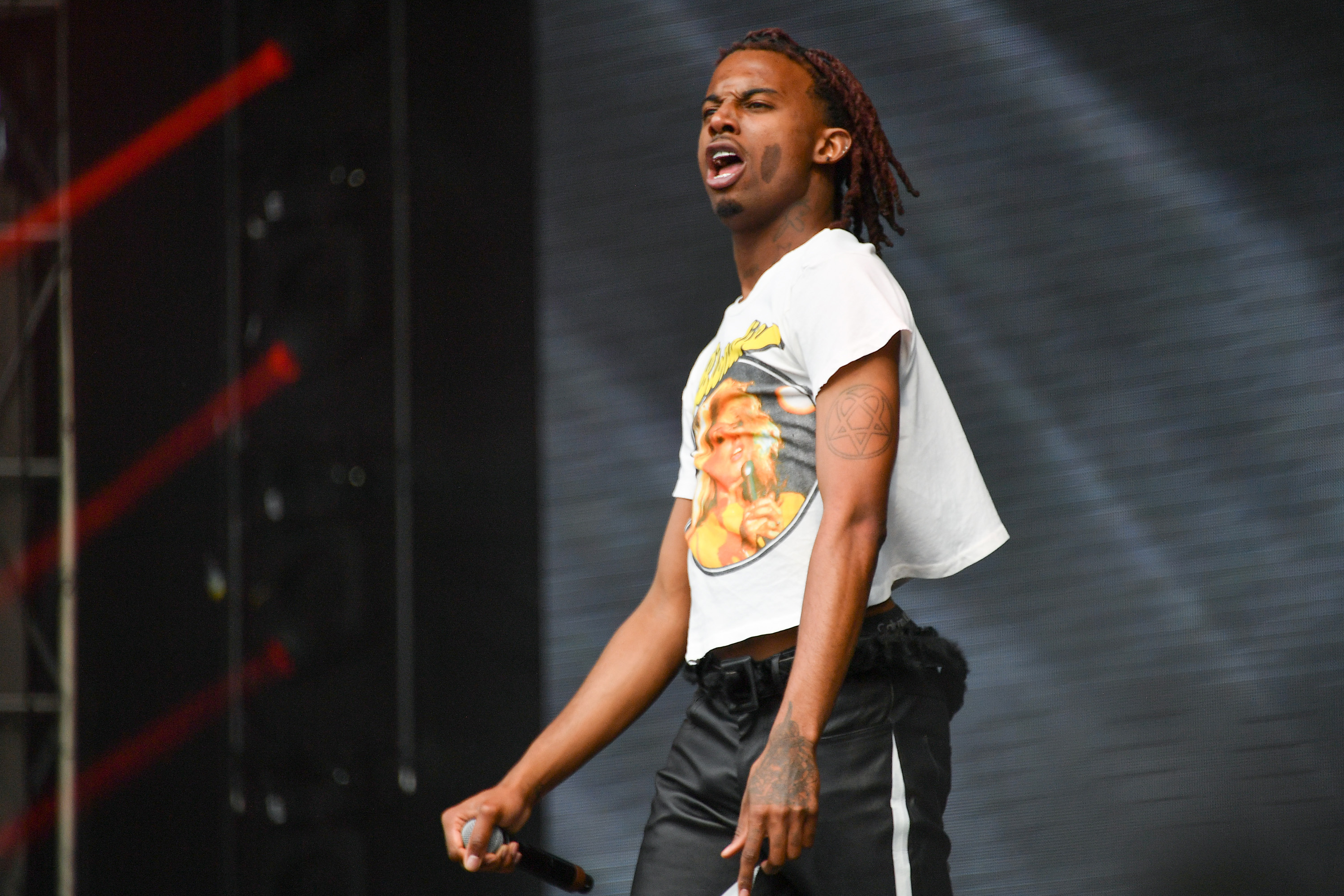 Playboi Carti Falls Off Stage During Wireless Festival