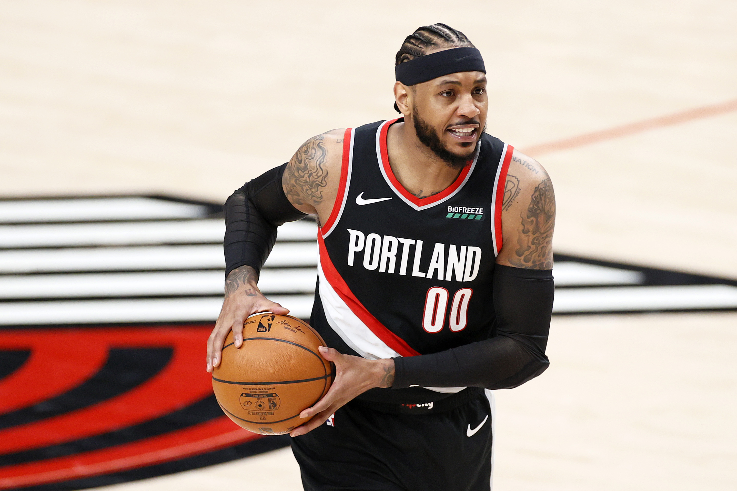 Schultz: Lakers Interested In Carmelo Anthony - Blazer's Edge