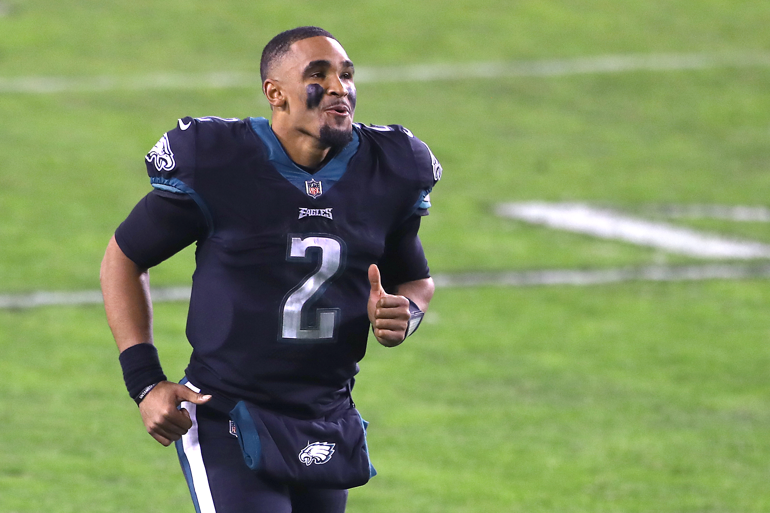 Rookie QB Jalen Hurts leads the Philadelphia Eagles to upset win