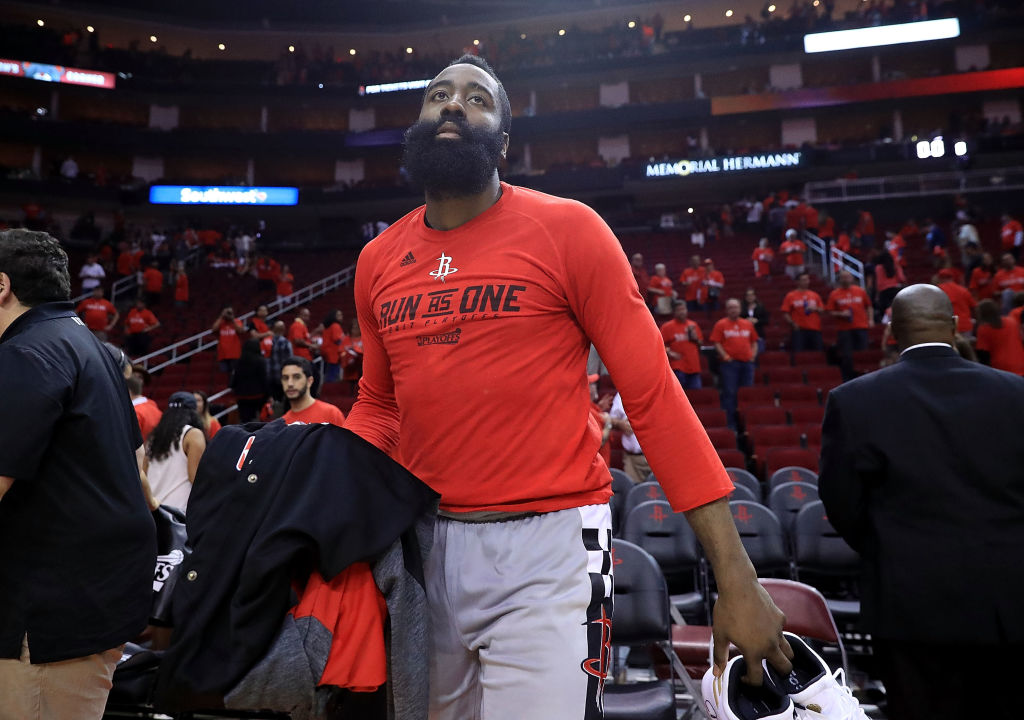 Travis Scott designs shirts for Rockets fans for Game 6 vs. Spurs