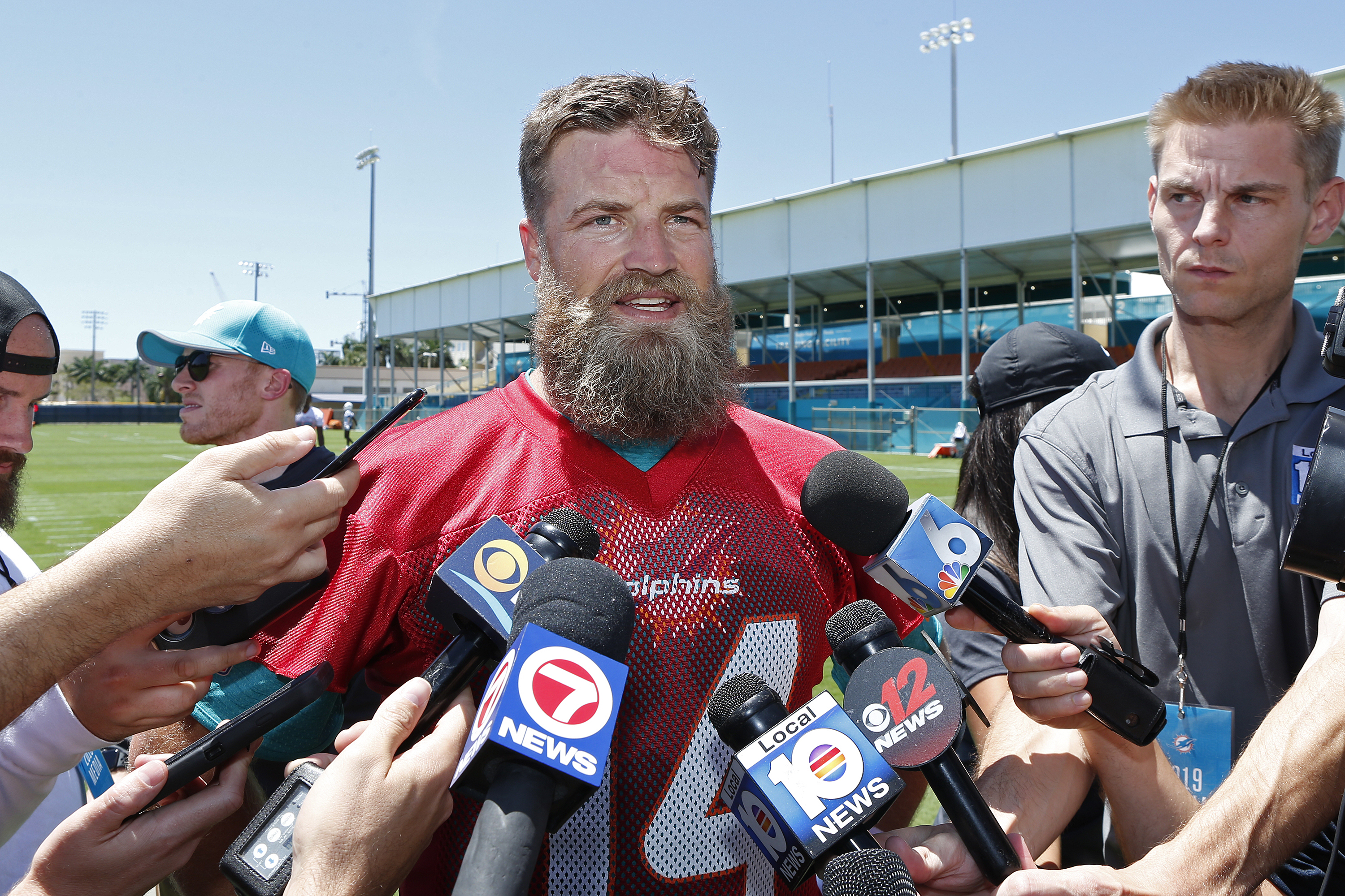 Miami Dolphins' Ryan Fitzpatrick blames weight gain on birthday cake