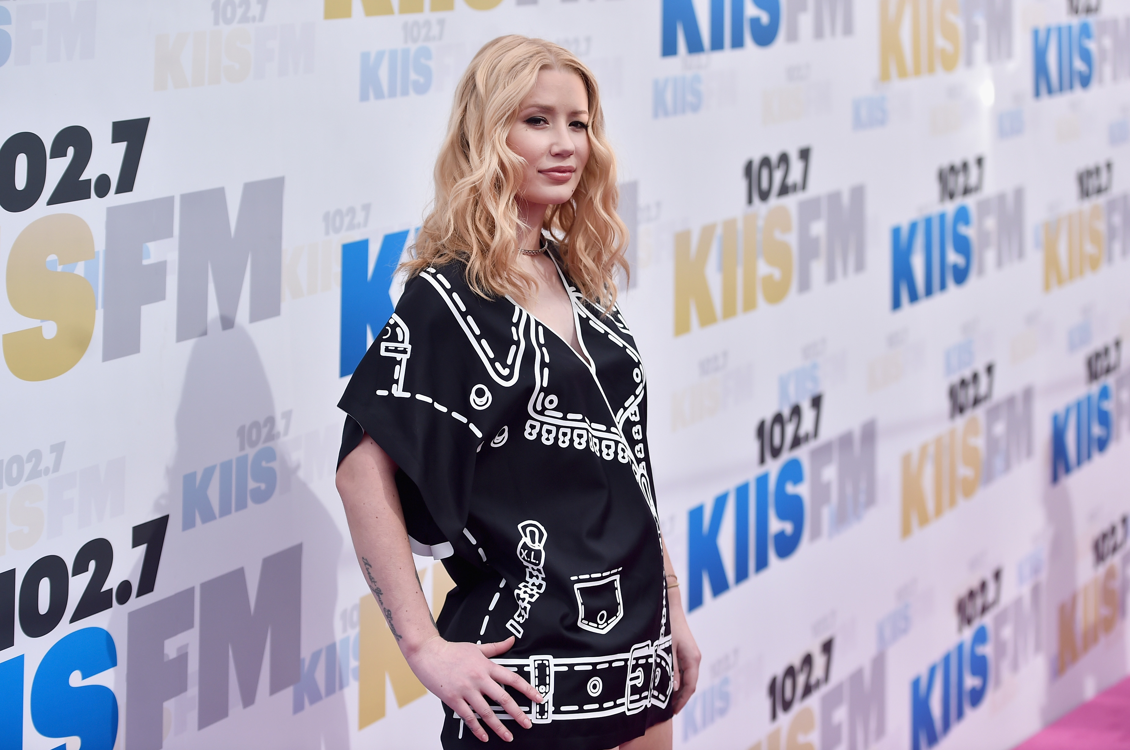 Iggy Azalea Responds To Popular Onlyfans Demand - 59z91xg