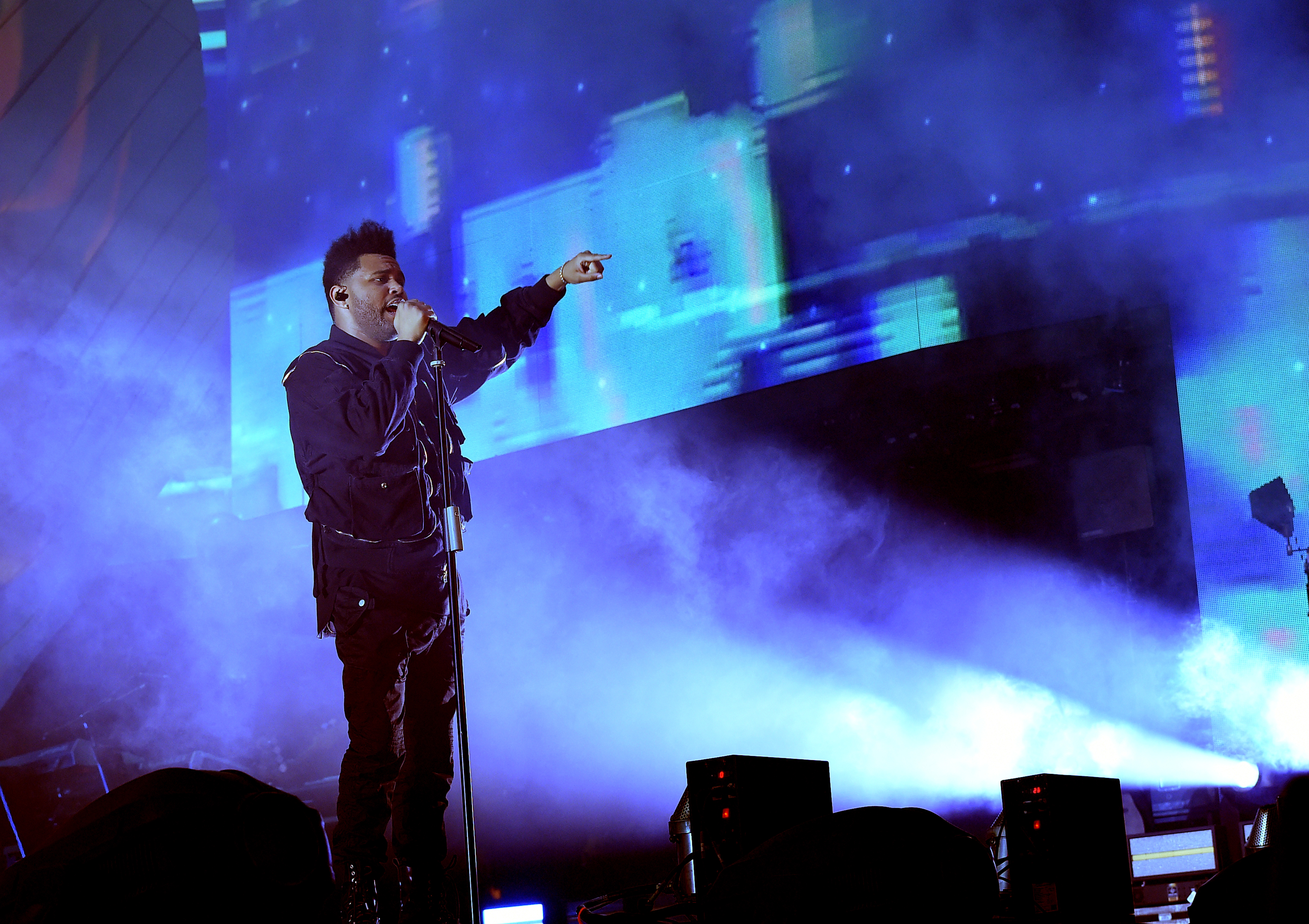 The Weeknd Dedicates 'After Hours' to Late Fan – Billboard
