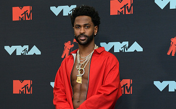 Big Sean Flexes His Gains In Shirtless Workout Photos