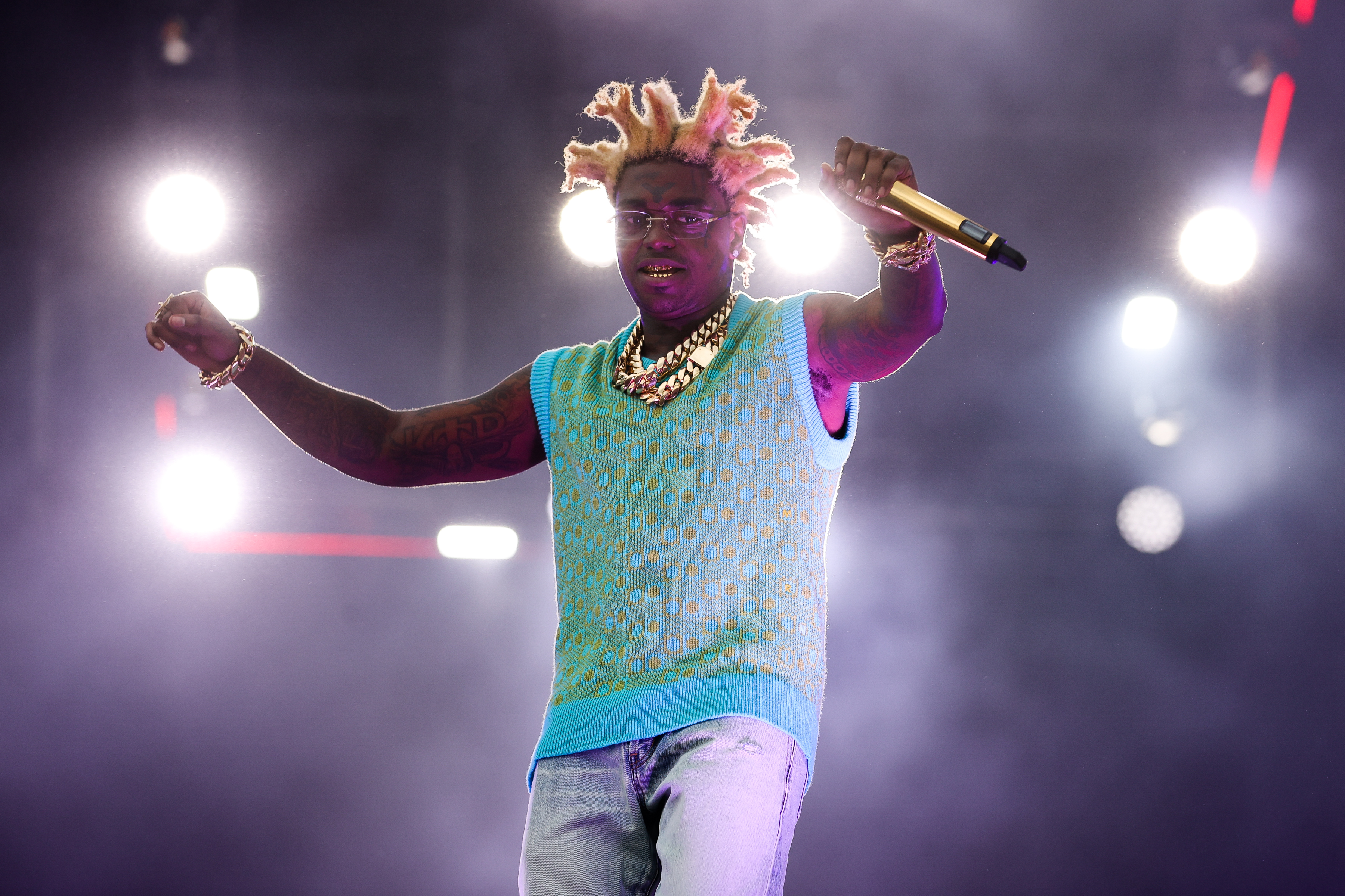 Kodak Black Donates $20k to College Fund for Kid of Cop Killed by COVID