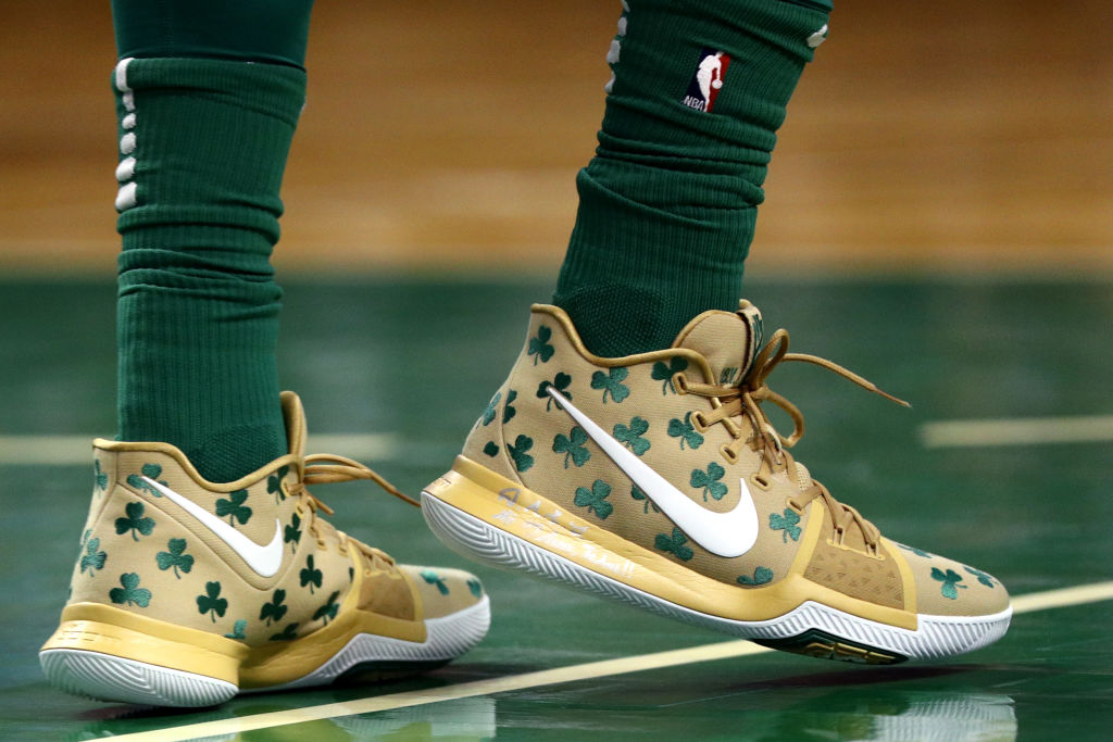 Kyrie Irving Gets a New Nike Kyrie 3 PE