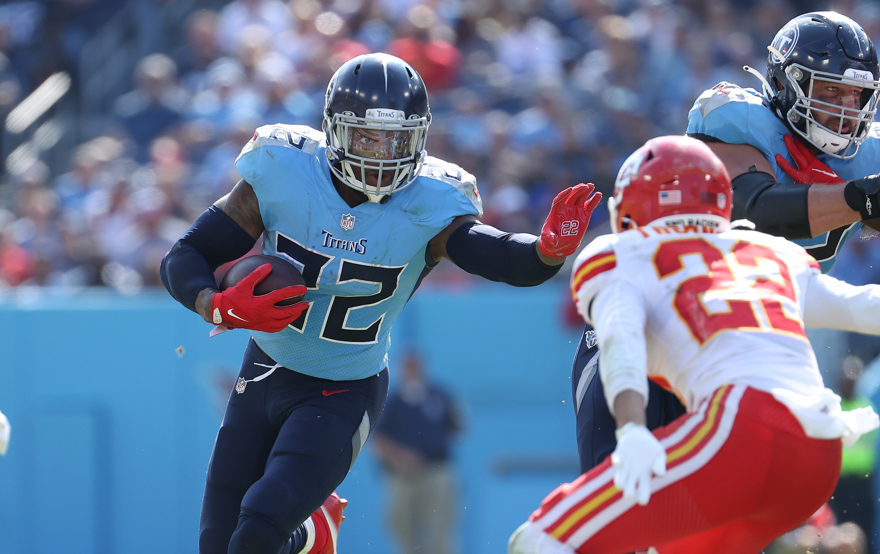 Derrick Henry injury update: Titans RB dealing with hip injury for