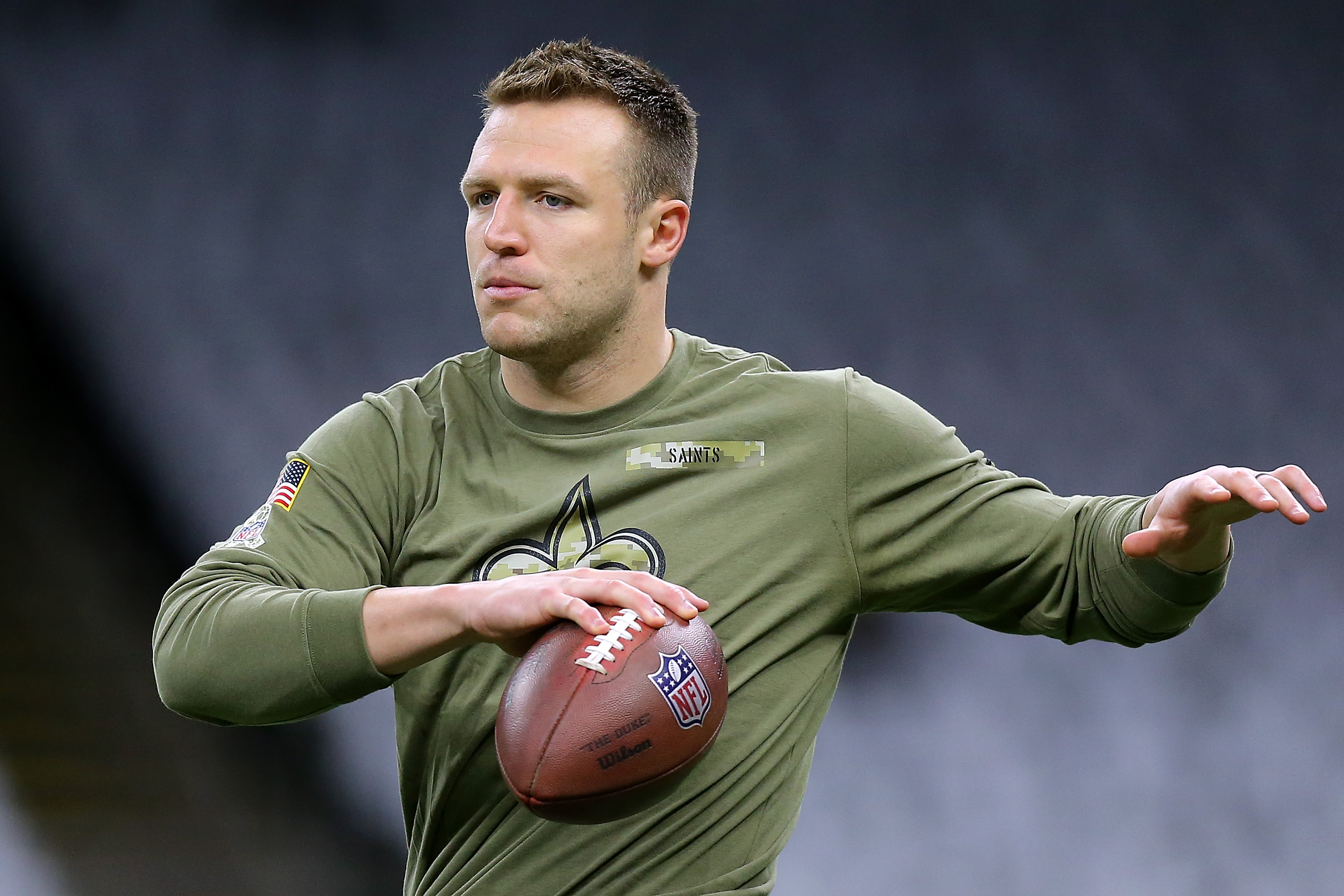 Taysom Hill Signs One-Of-A-Kind Hybrid Contract With The Saints