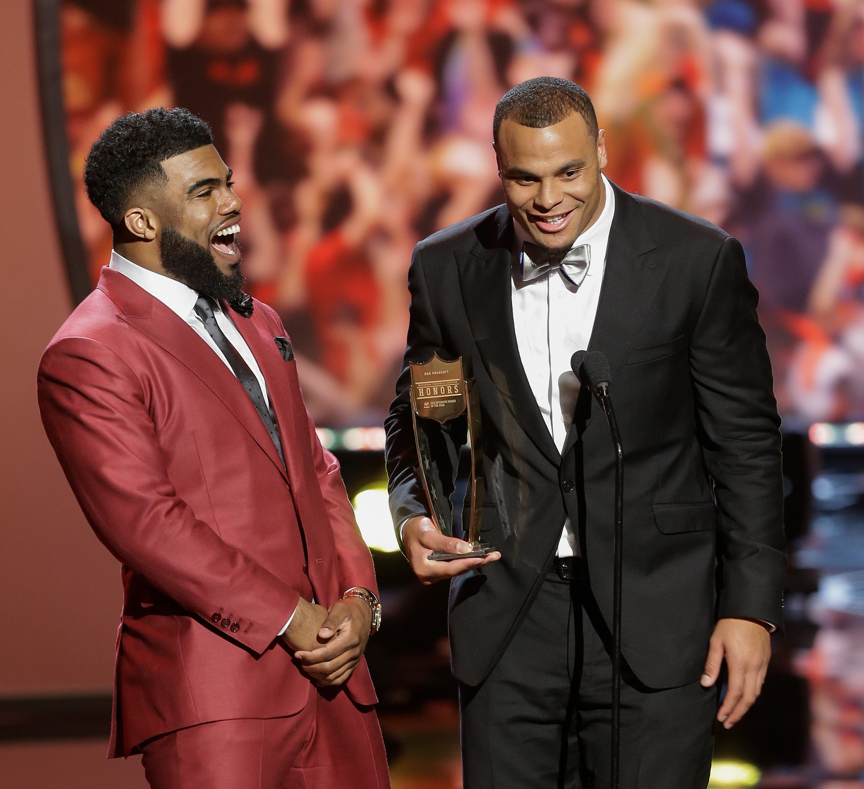 Dak Prescott Tried To De-escalate Altercation Between Ezekiel Elliott & DJ  Franzen