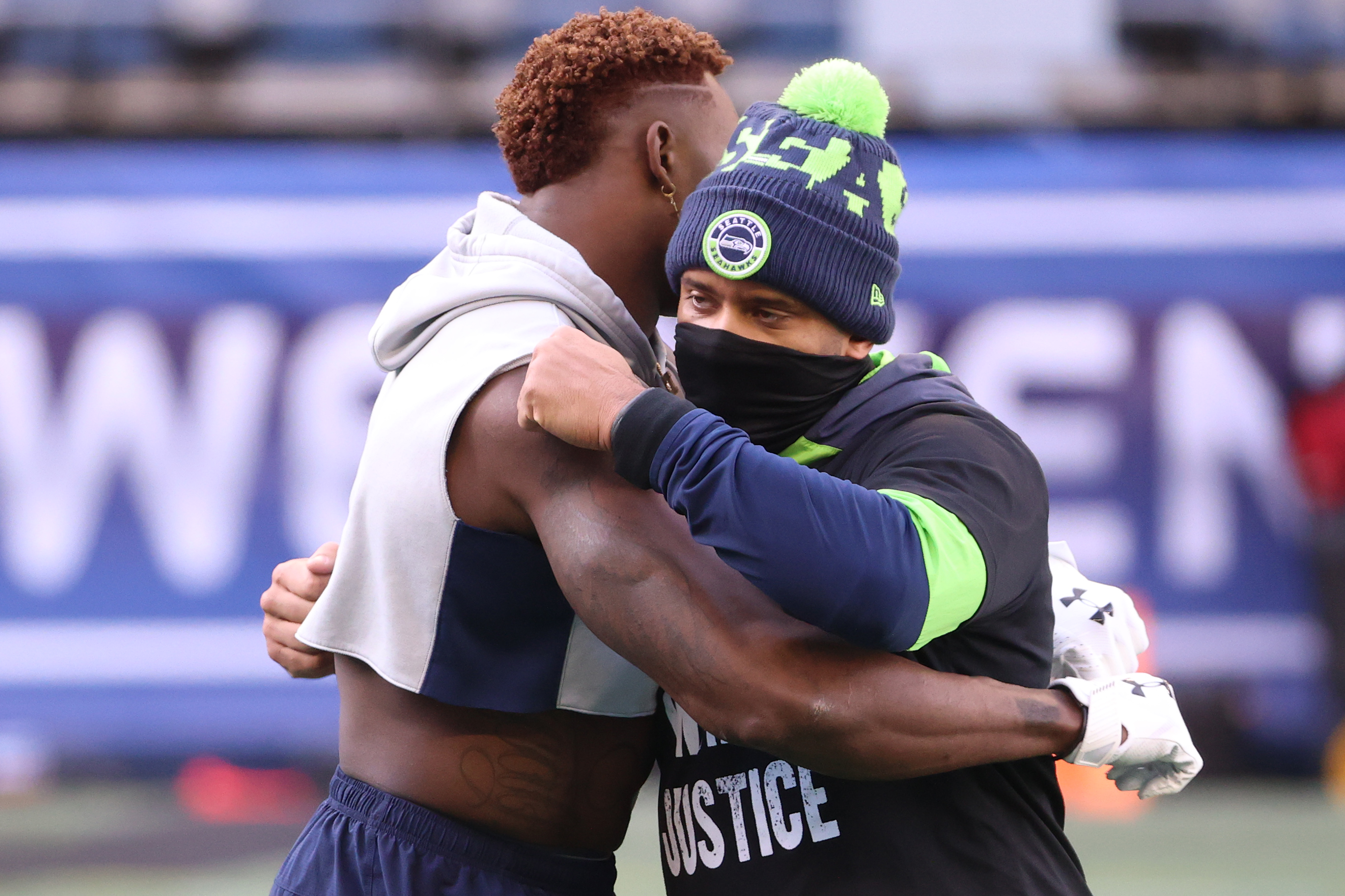 Russell Wilson drops heartfelt message for DK Metcalf after MNF