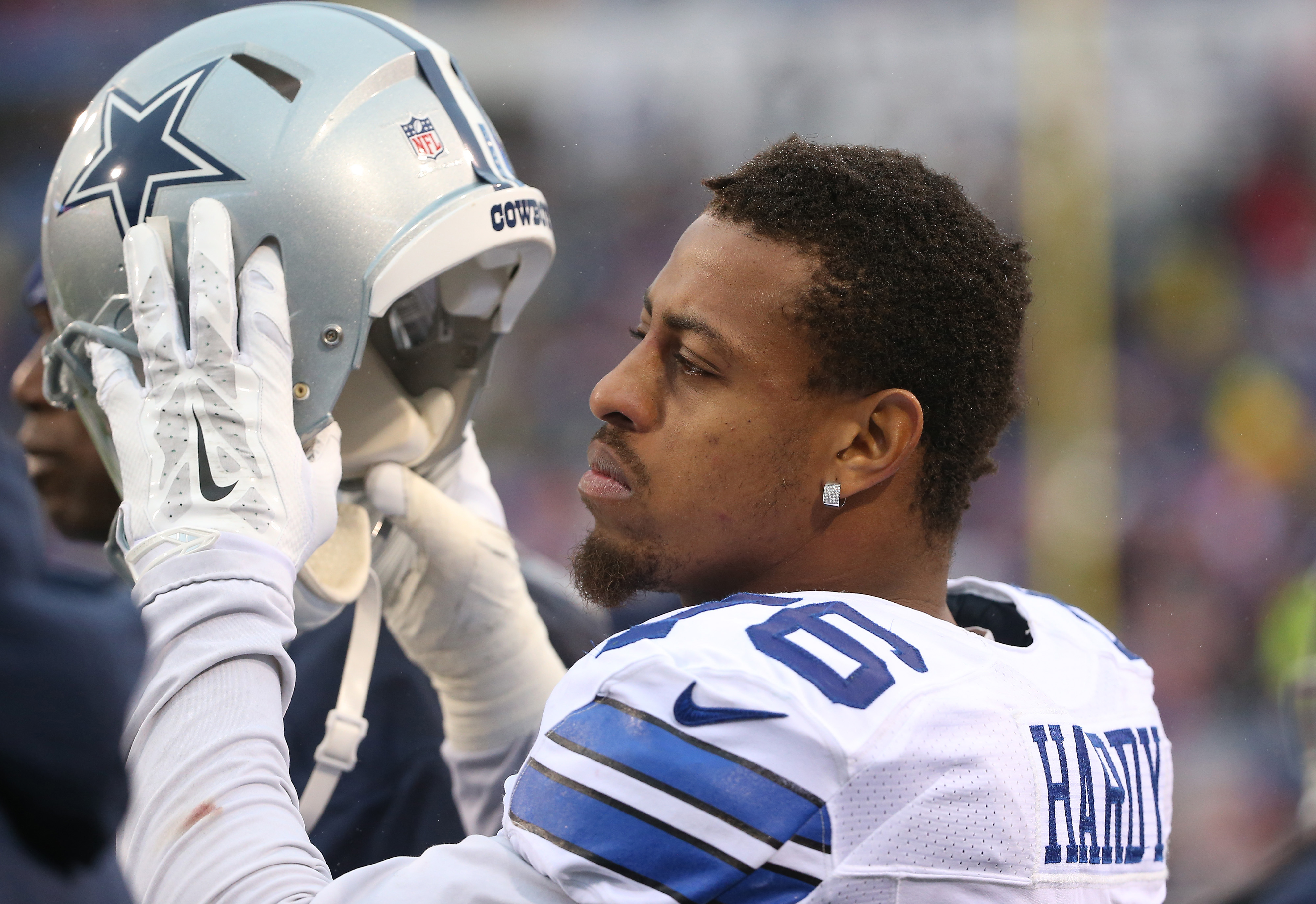 Greg Hardy Announces His Release From UFC