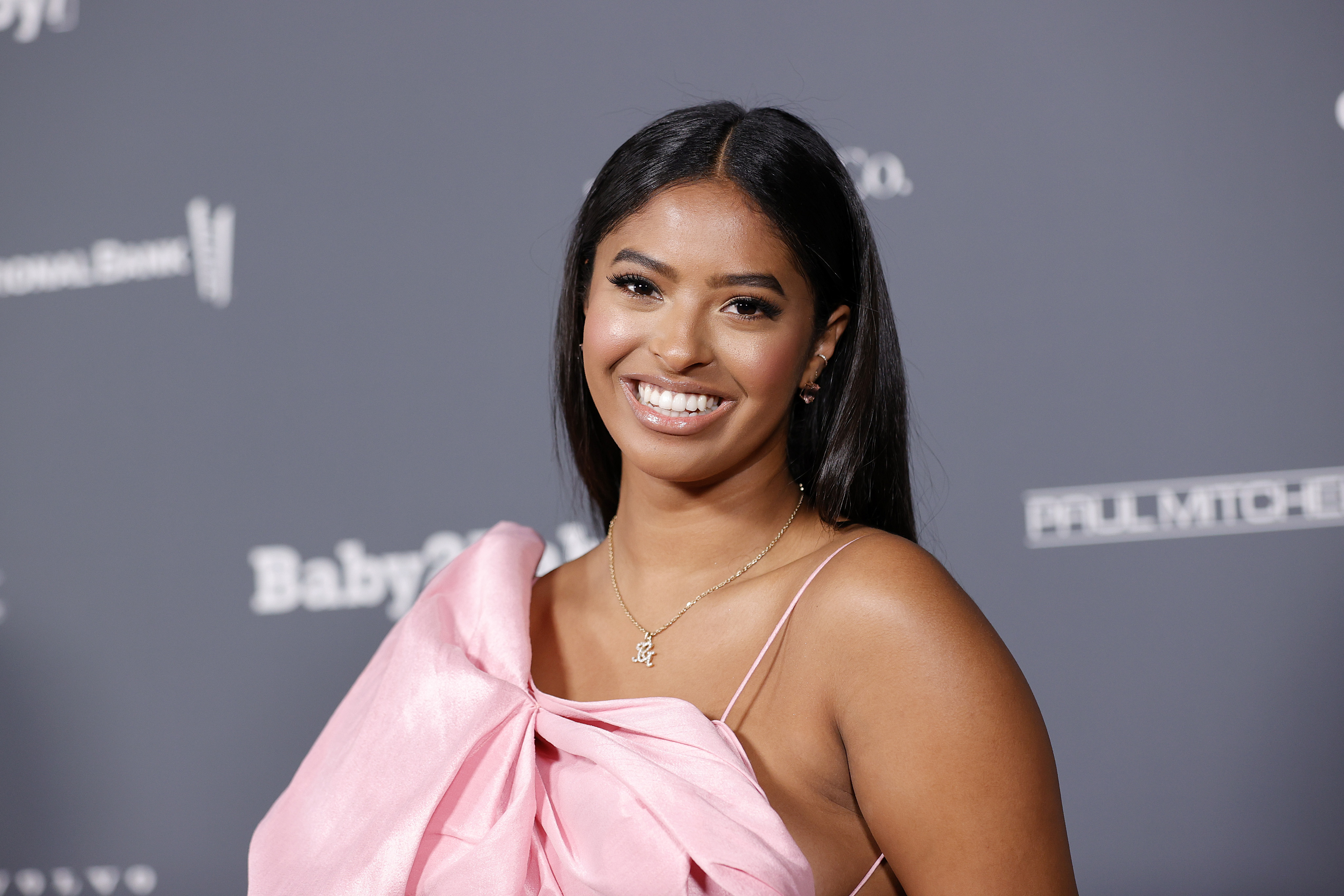 Natalia Bryant Wears Elegant Blue Gown To Brooklyn Beckham & Nicola(02)