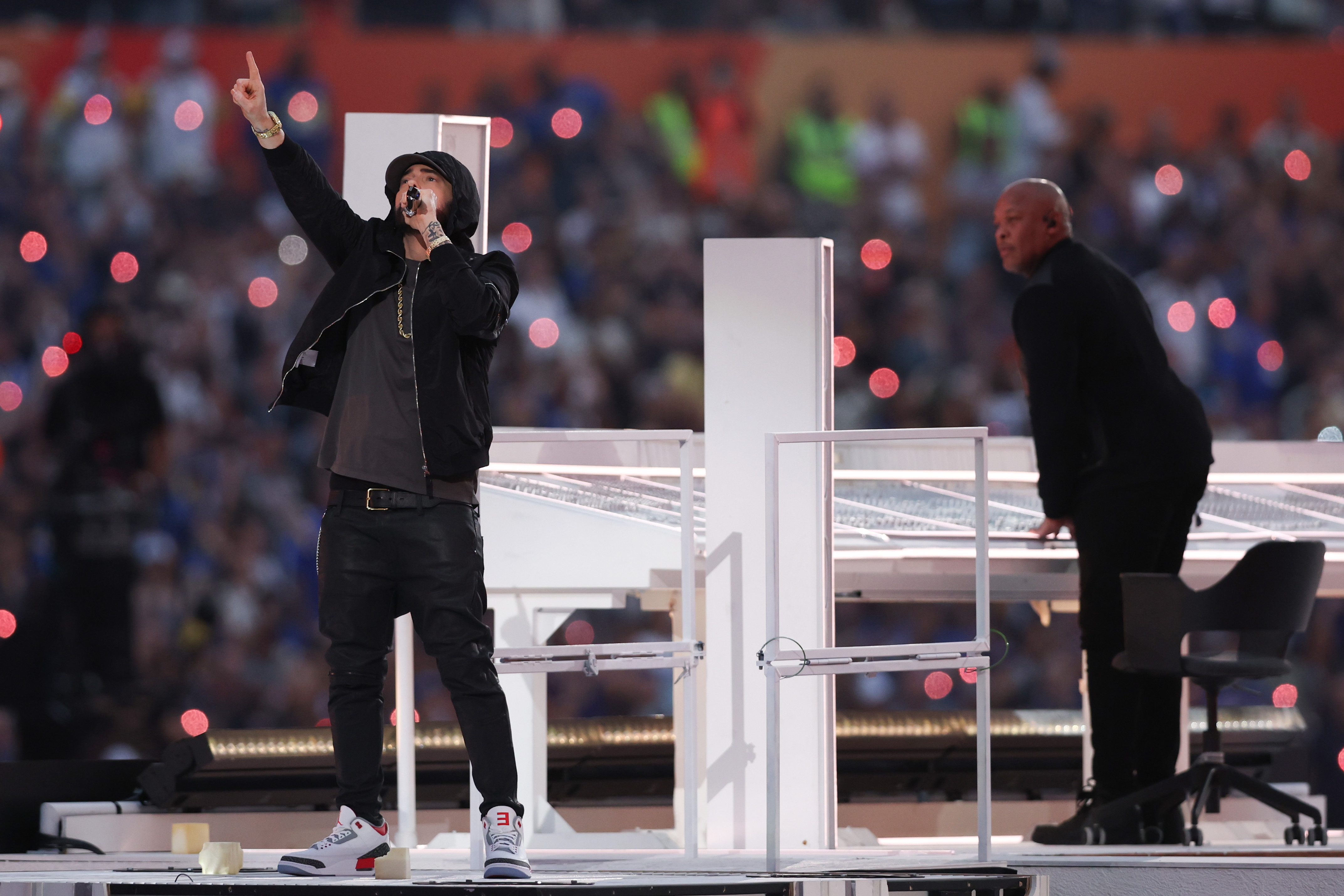 Dr. Dre's Spotify Streams Increased by 185% Following Super Bowl  Performance - The Source