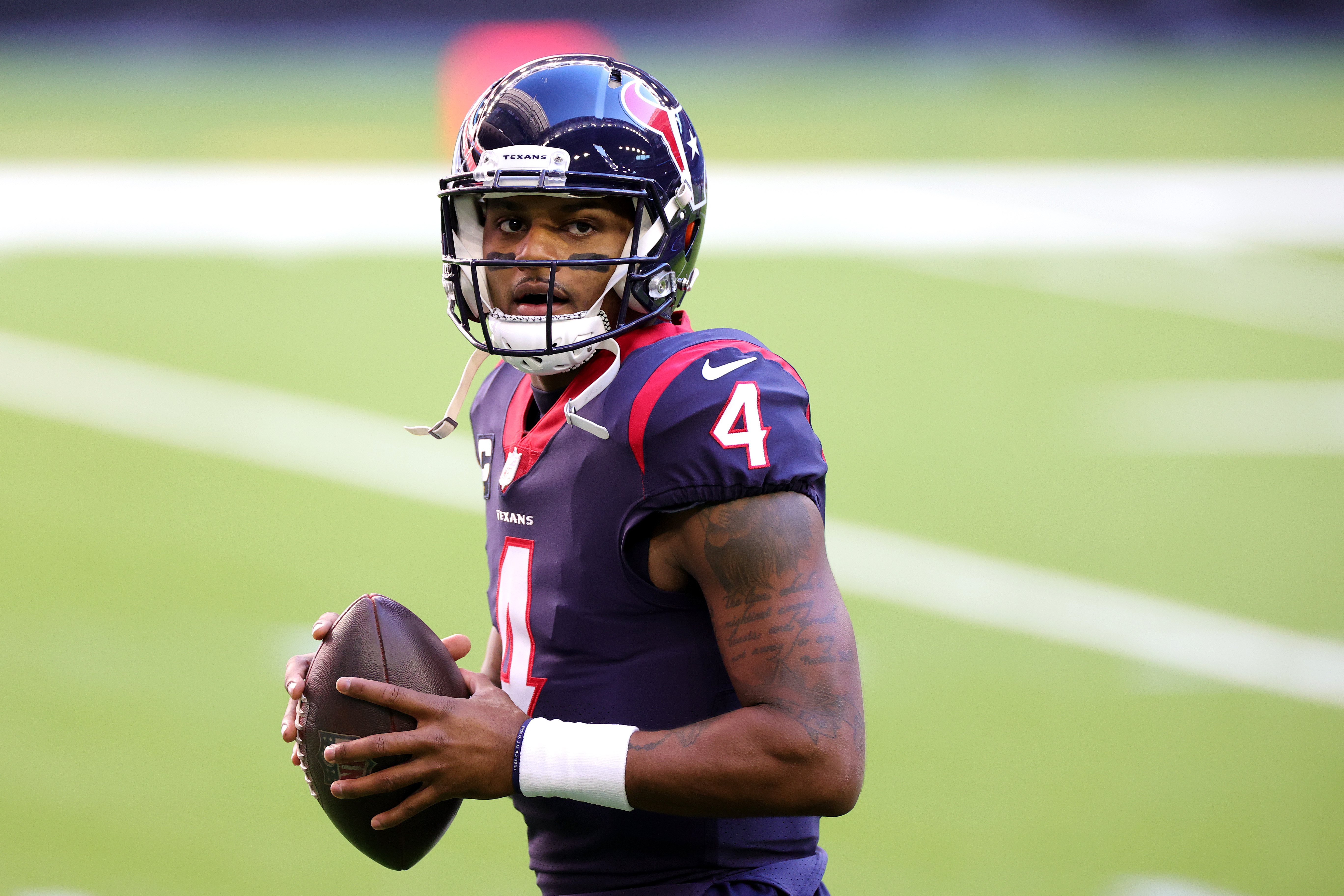 Carolina Panthers reportedly no longer interested in Deshaun