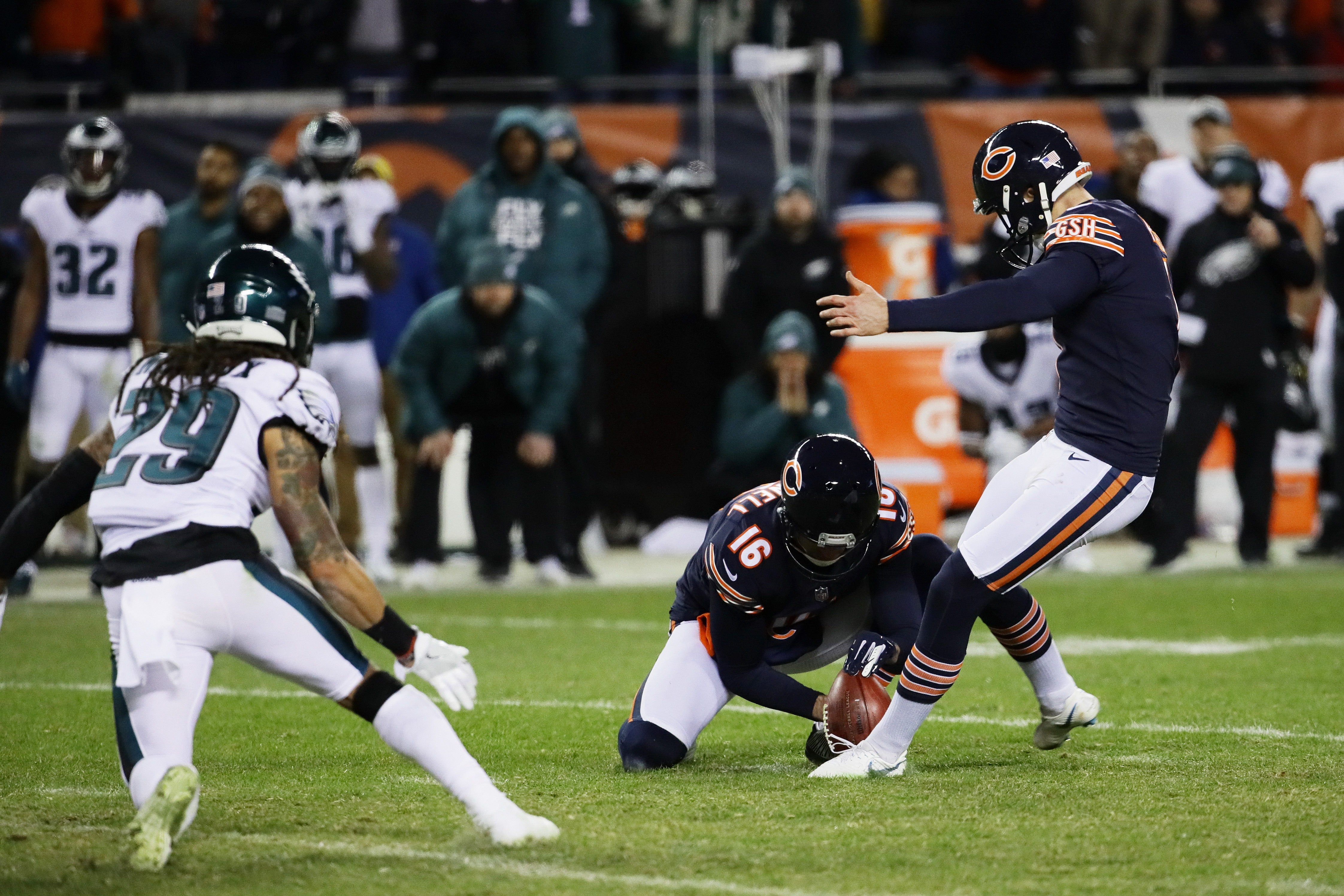 New Bern place kicker brings distance and attitude to Bears' game