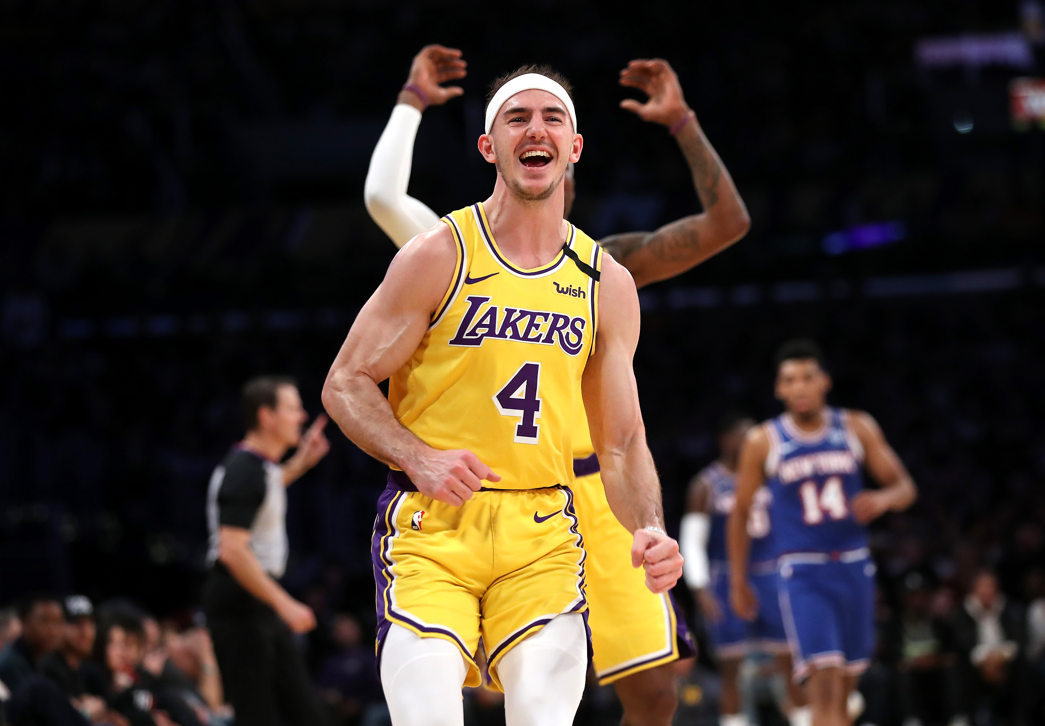 Lakers Alex Caruso spawns Internet memes but has real game