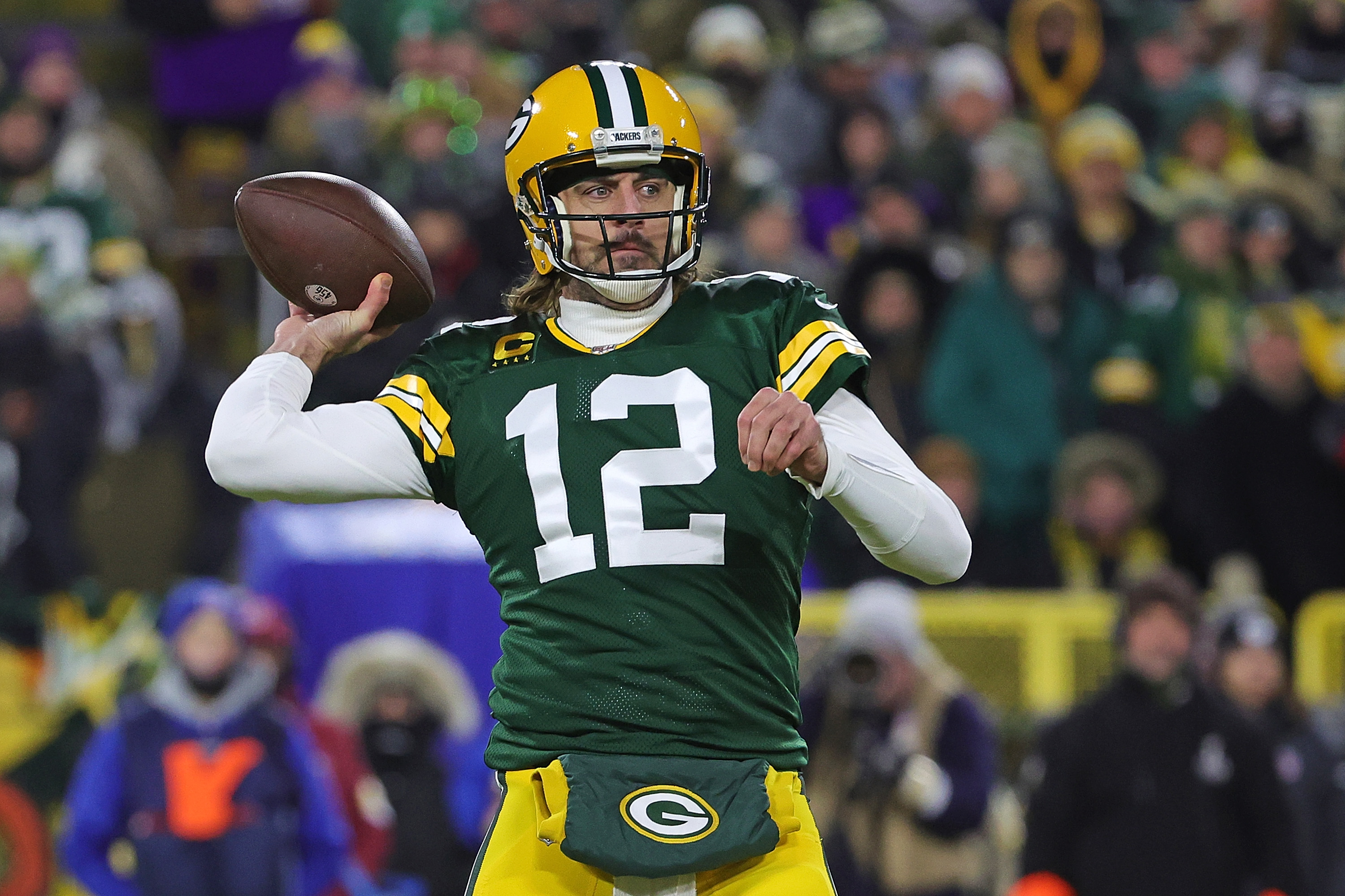 2-time Super Bowl champion hits back at Aaron Rodgers' remarks on the  Chicago Bears