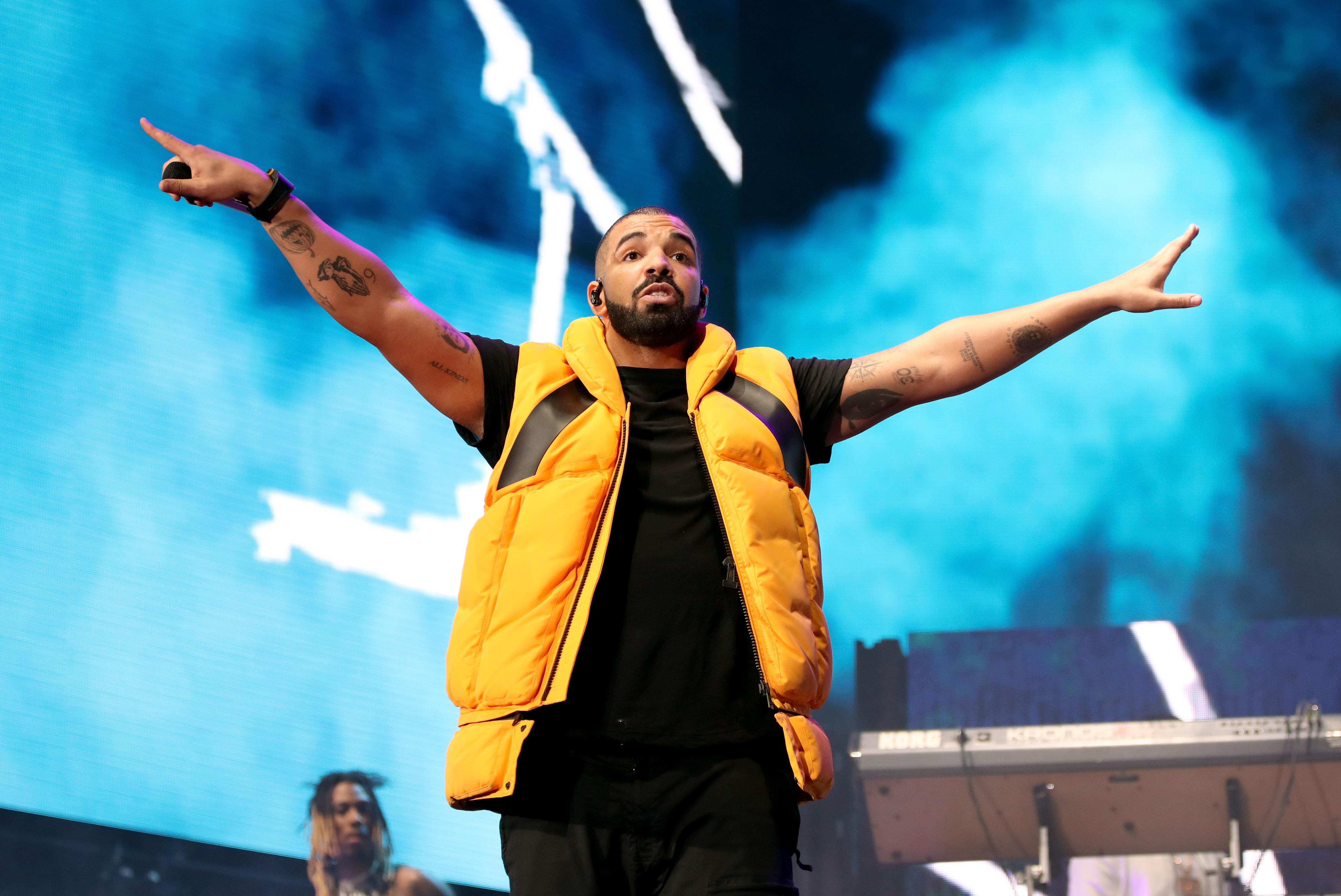 Drake Surprises Crowd at A$AP Rocky's Show and Performs Sicko