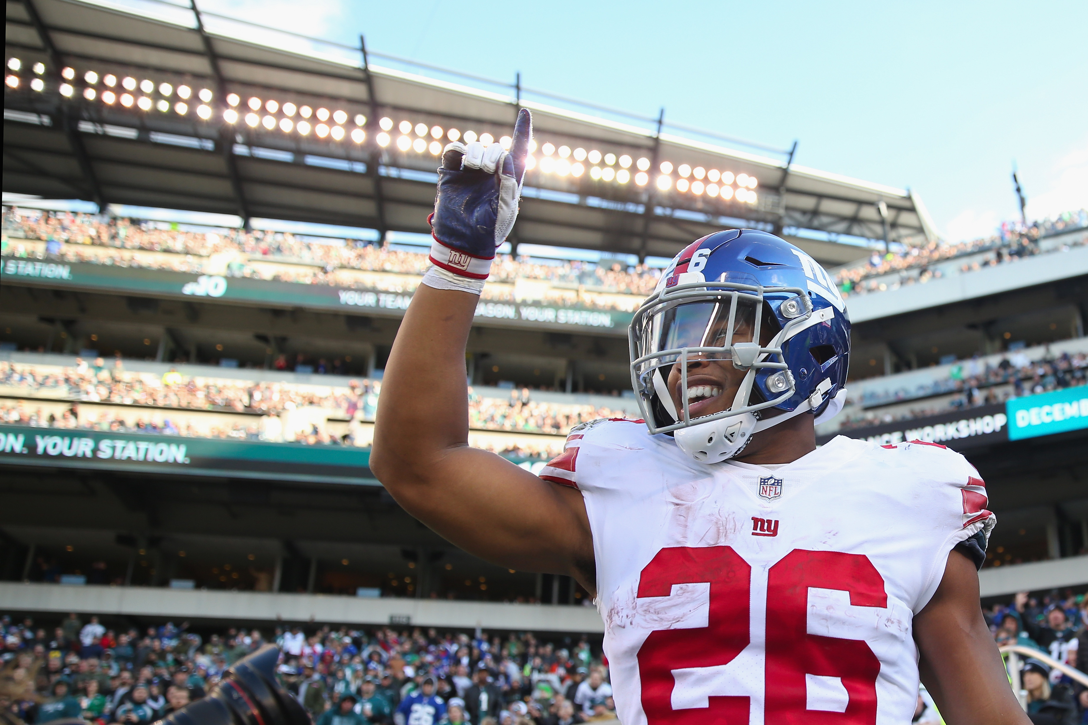 Saquon Barkley scrubs mention of Giants from his social media accounts