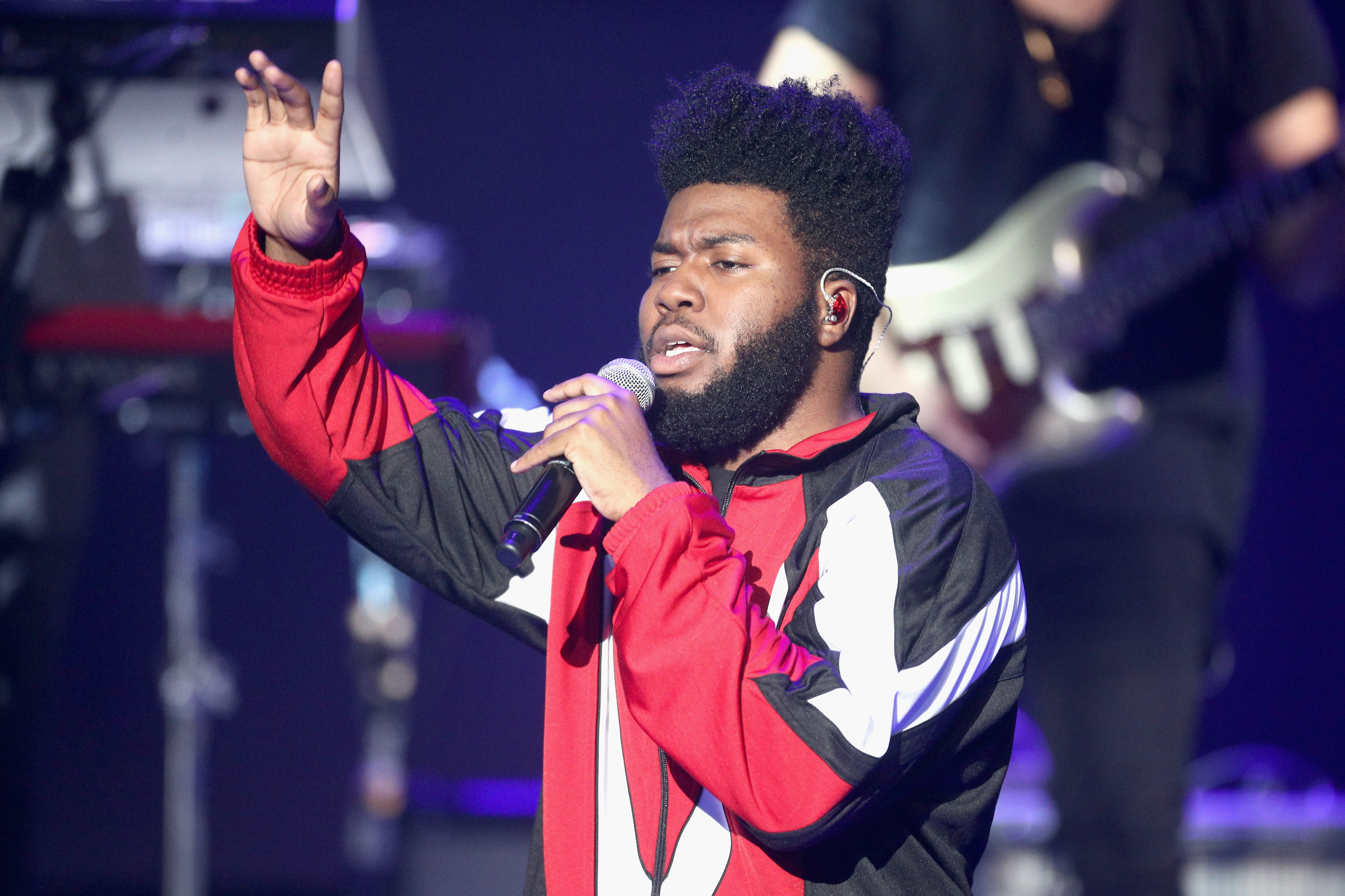 Khalid - American Teen  American teen, Teen songs, Songs