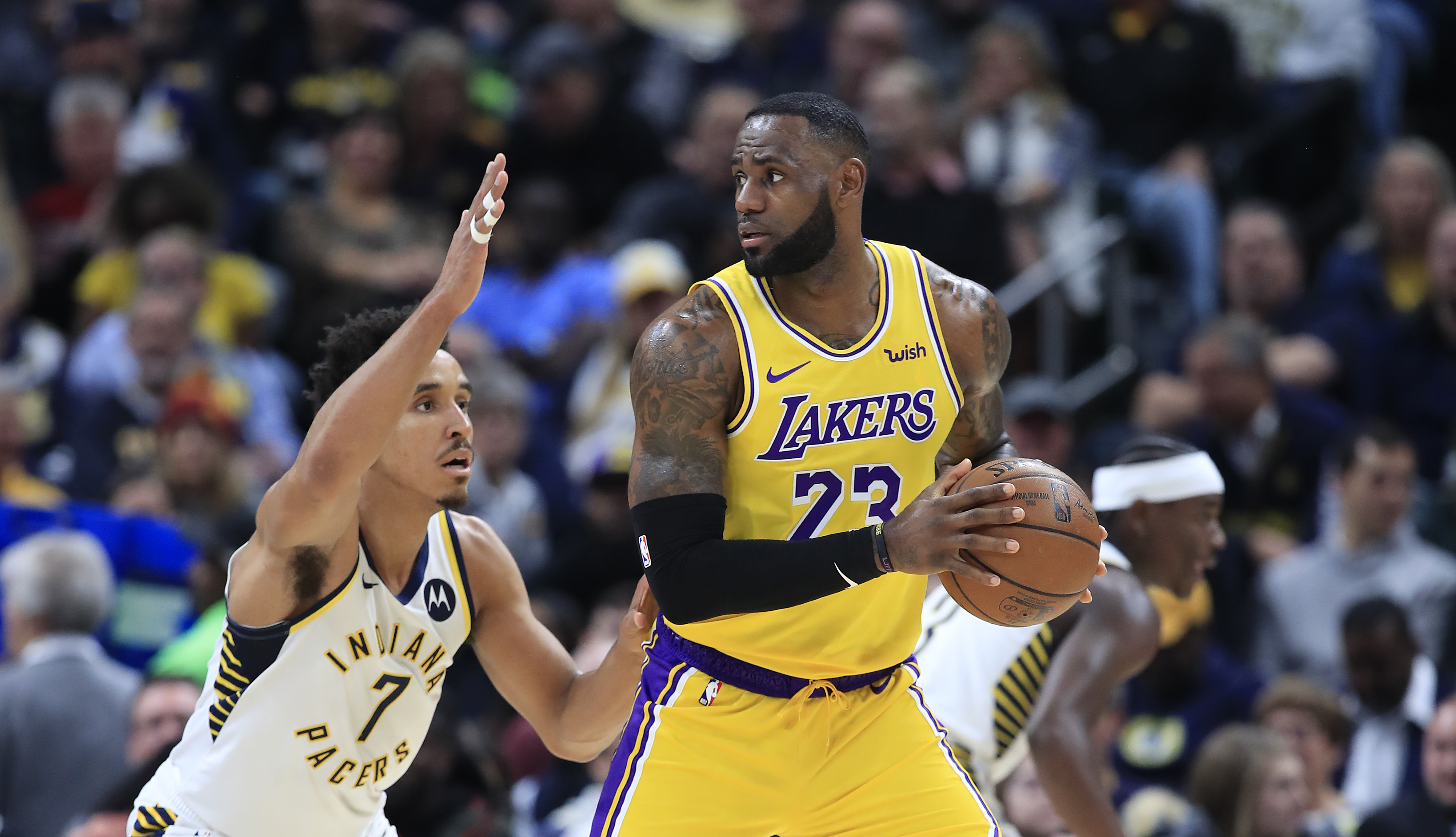 LeBron James Reacts To The Lakers' Four-Game Losing Streak