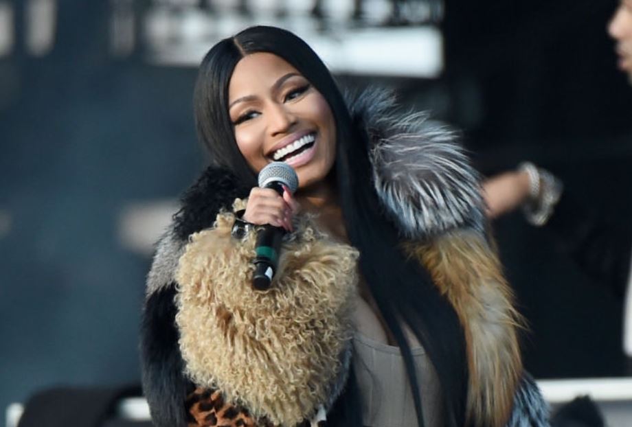 Nicki Minaj Details Motherhood: Natural Birth, Ariana Grande Gifts ...