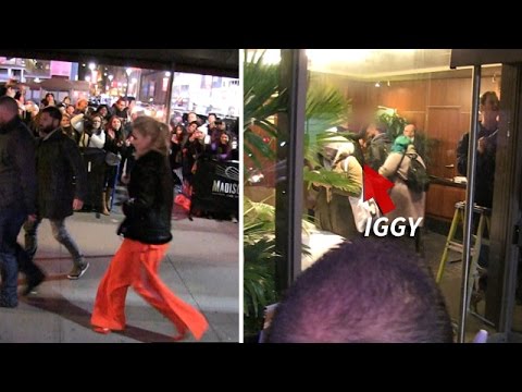 Iggy Azalea Flips Off Fans In NYC