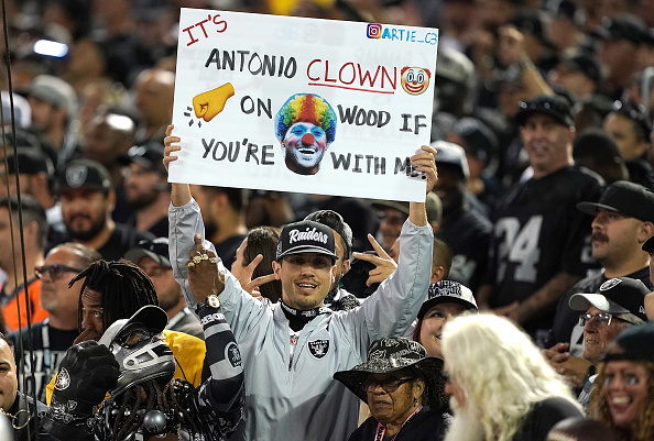 Oakland Raiders fans cleverly deface Antonio Brown jerseys