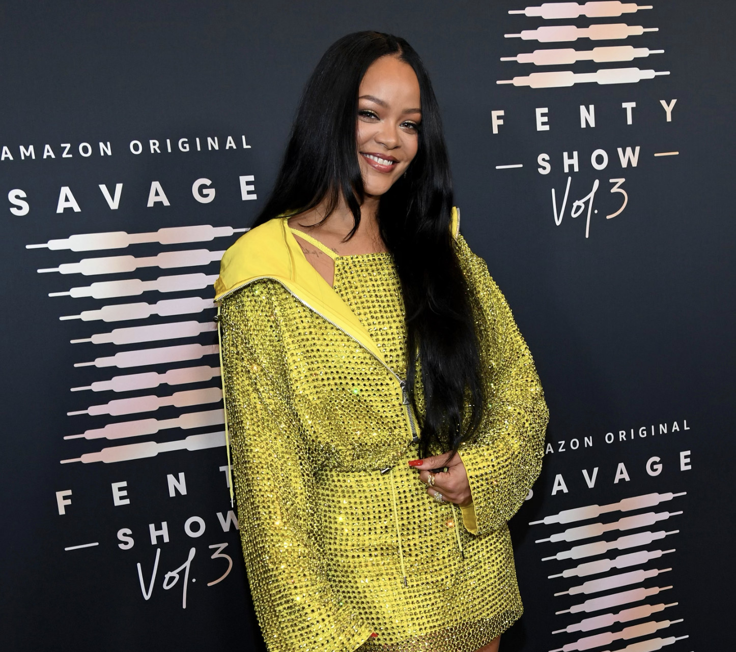 Rihanna Previews Savage X Fenty Retail Stores: “2022, We Coming In HOT”