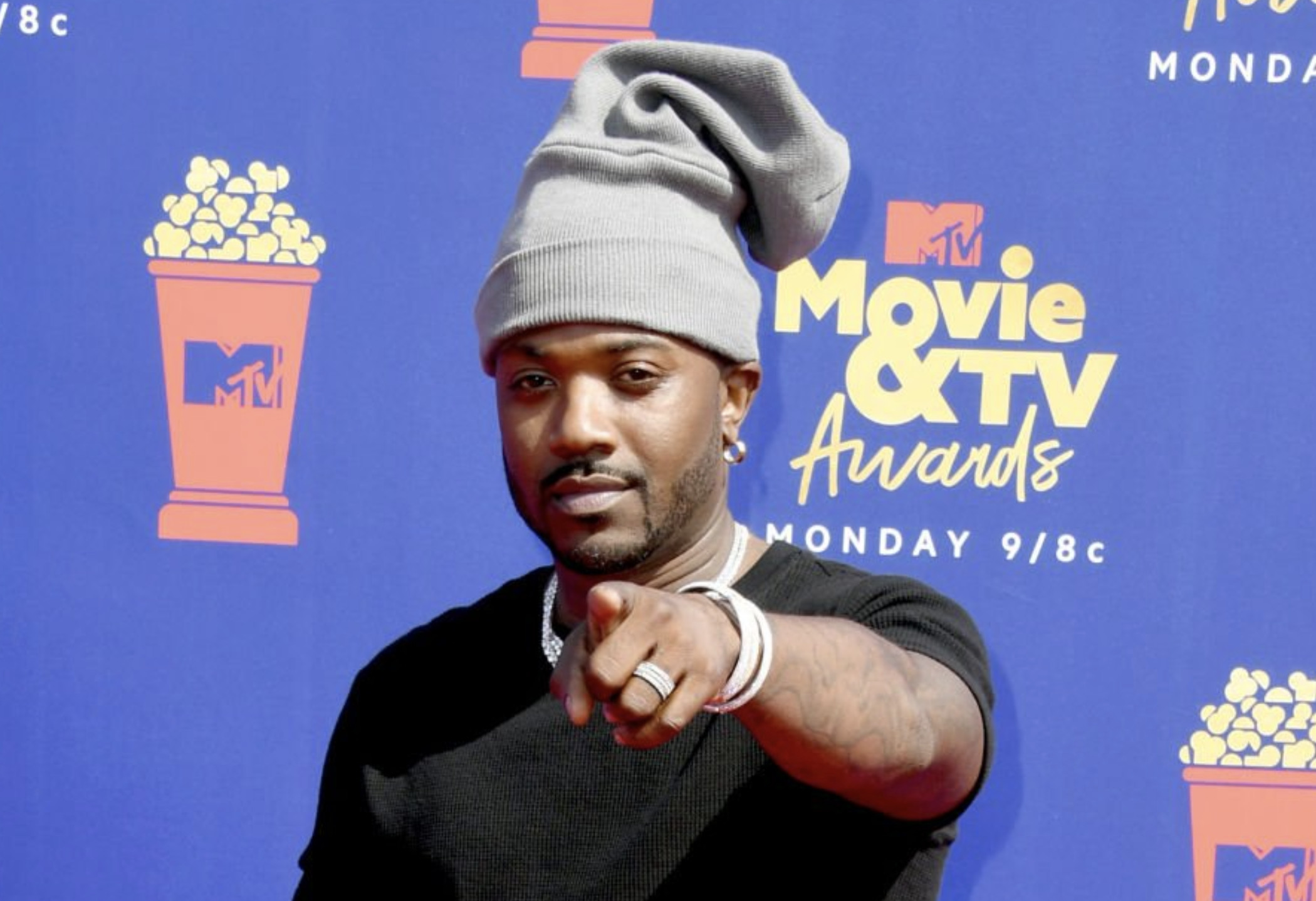 Ray J Hops On Livestream With Sammie & Bobby V, Talks "One Wish" Verzuz ...