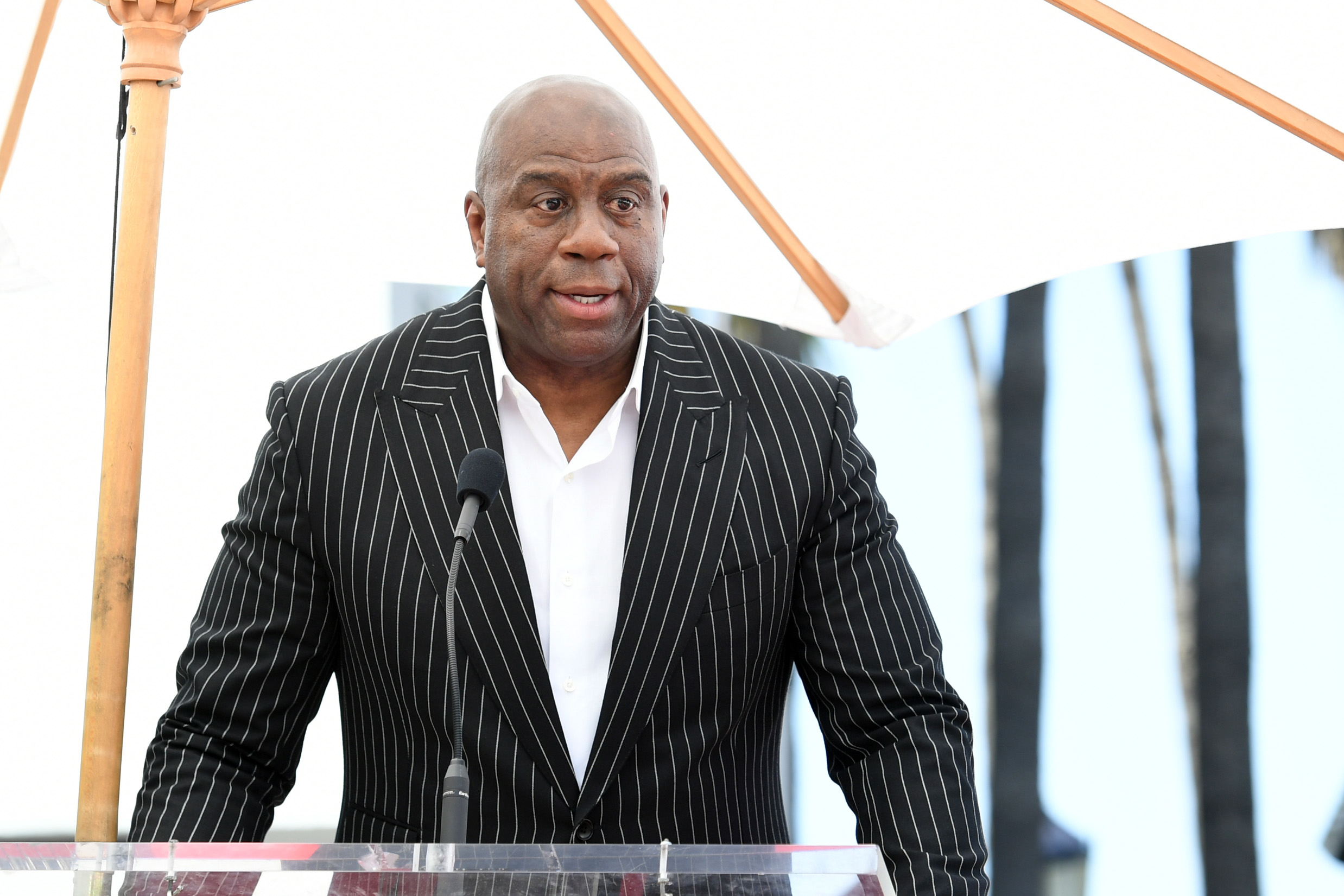 Denver Broncos news: Magic Johnson wants to buy the team