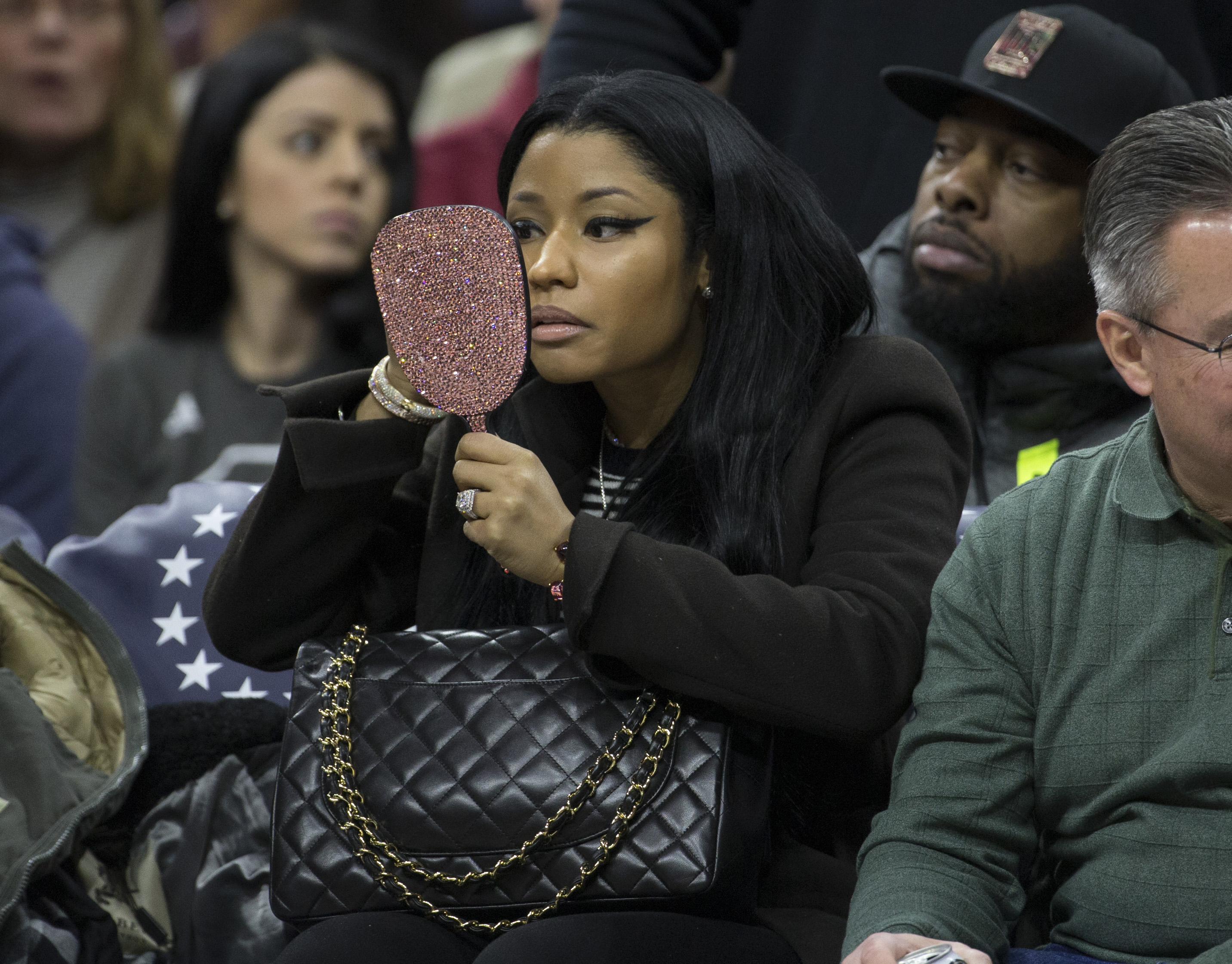 Nicki Minaj purse  Purses, Nicki minaj, Shoulder bag