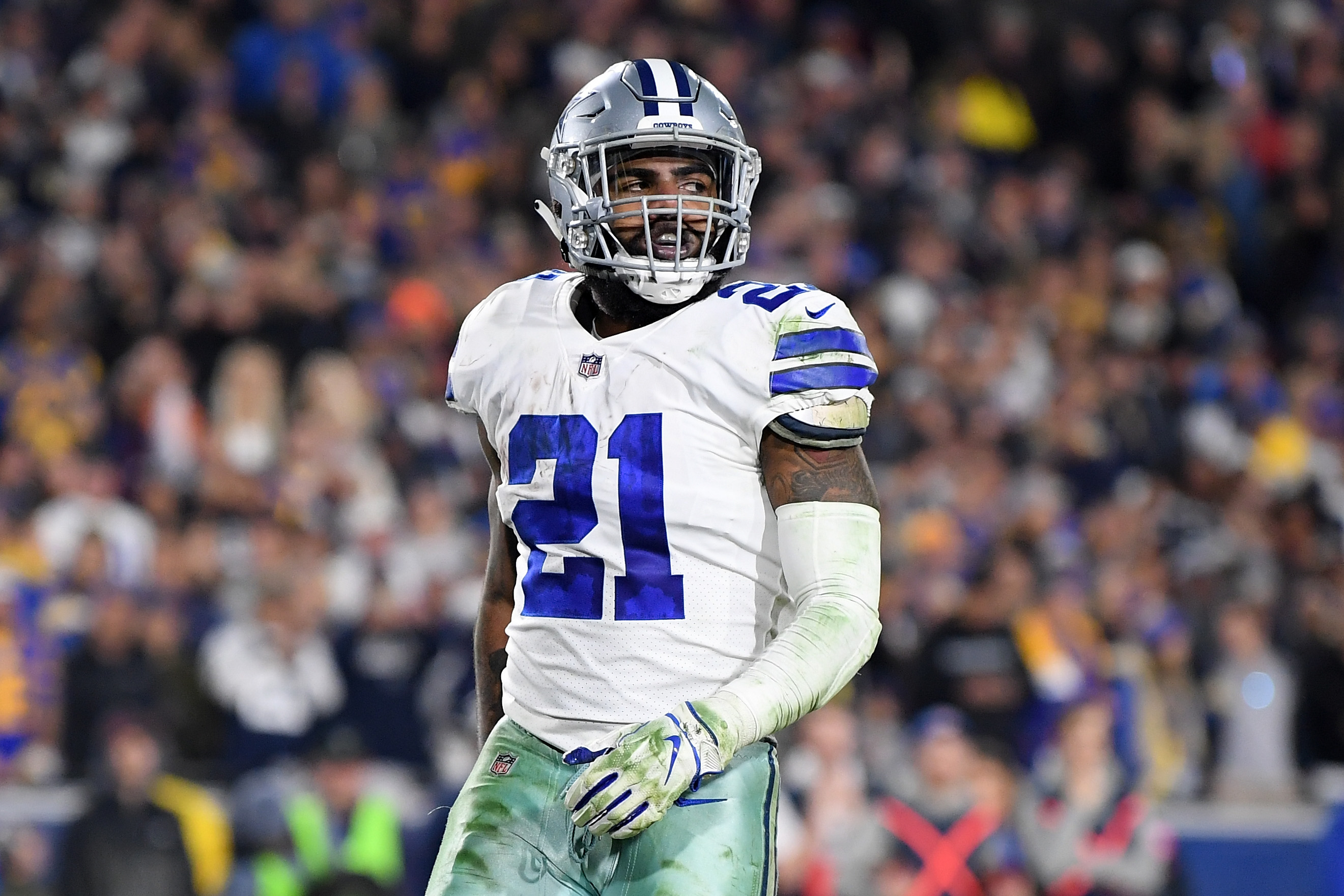 Report reveals what went down with Ezekiel Elliott, Cowboys