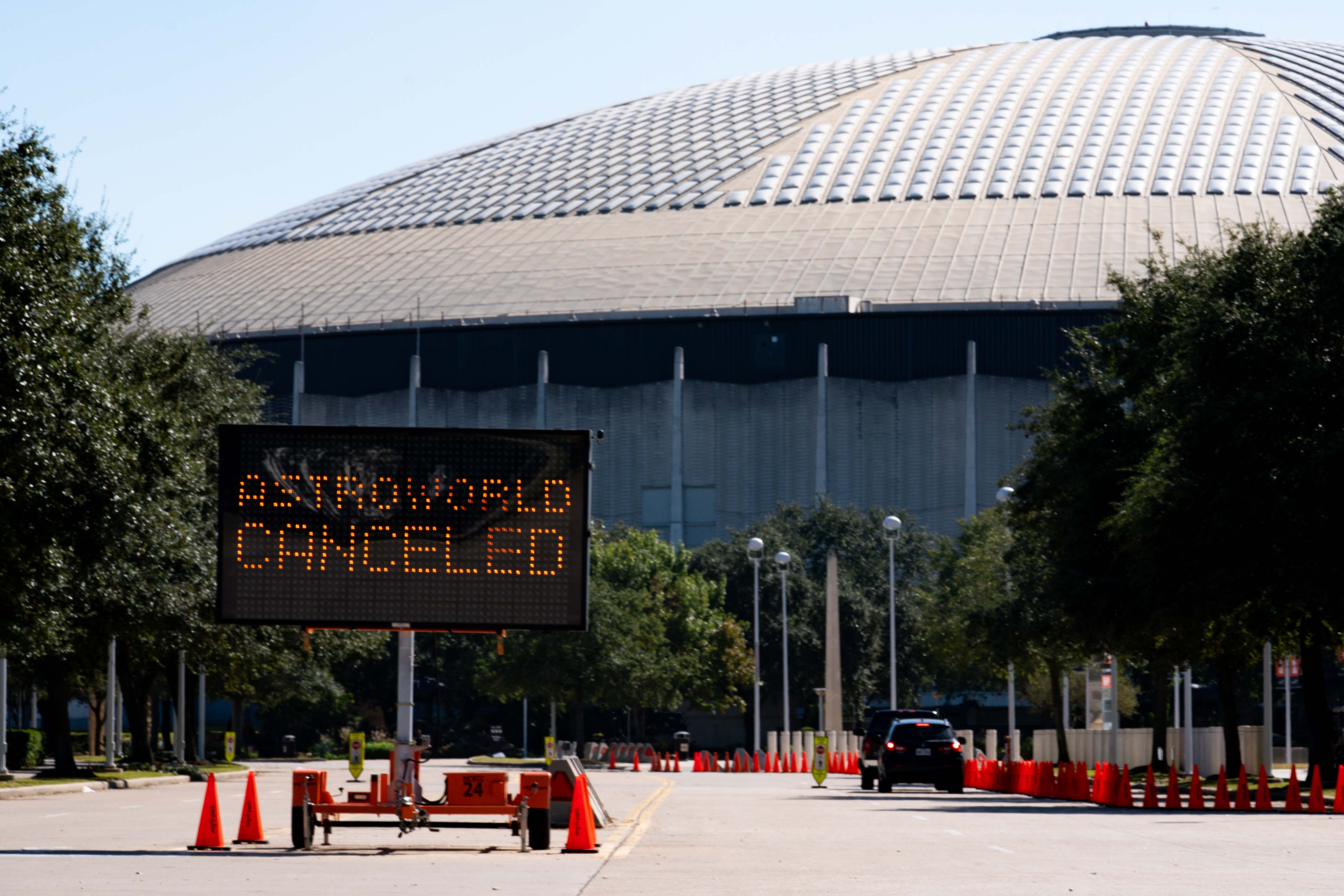 Astroworld Security Guard Says He Was Hired “On The Spot” With No Concert Experience
