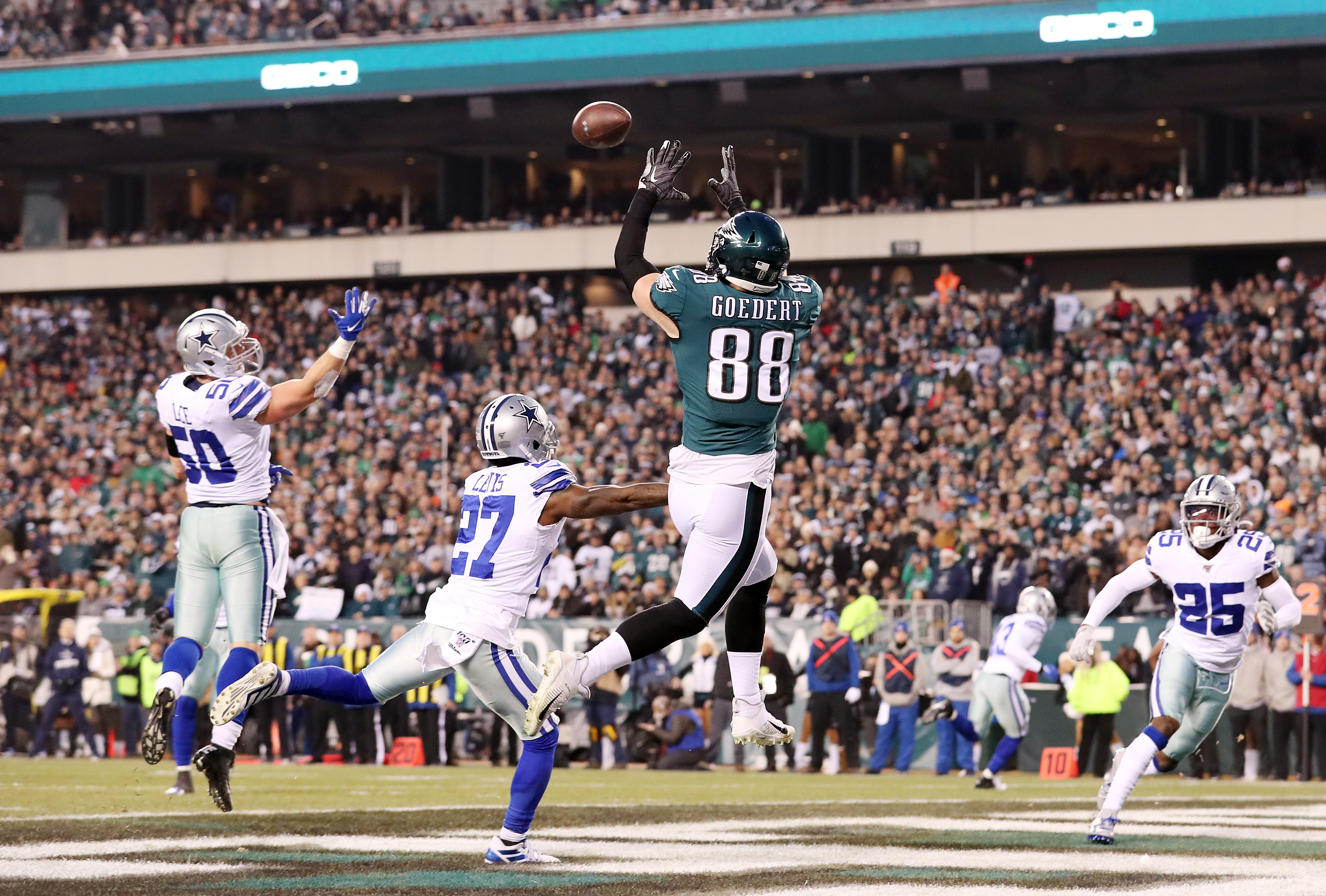 Philadelphia Eagles 10, Dallas Cowboys 6: Dallas Goedert's