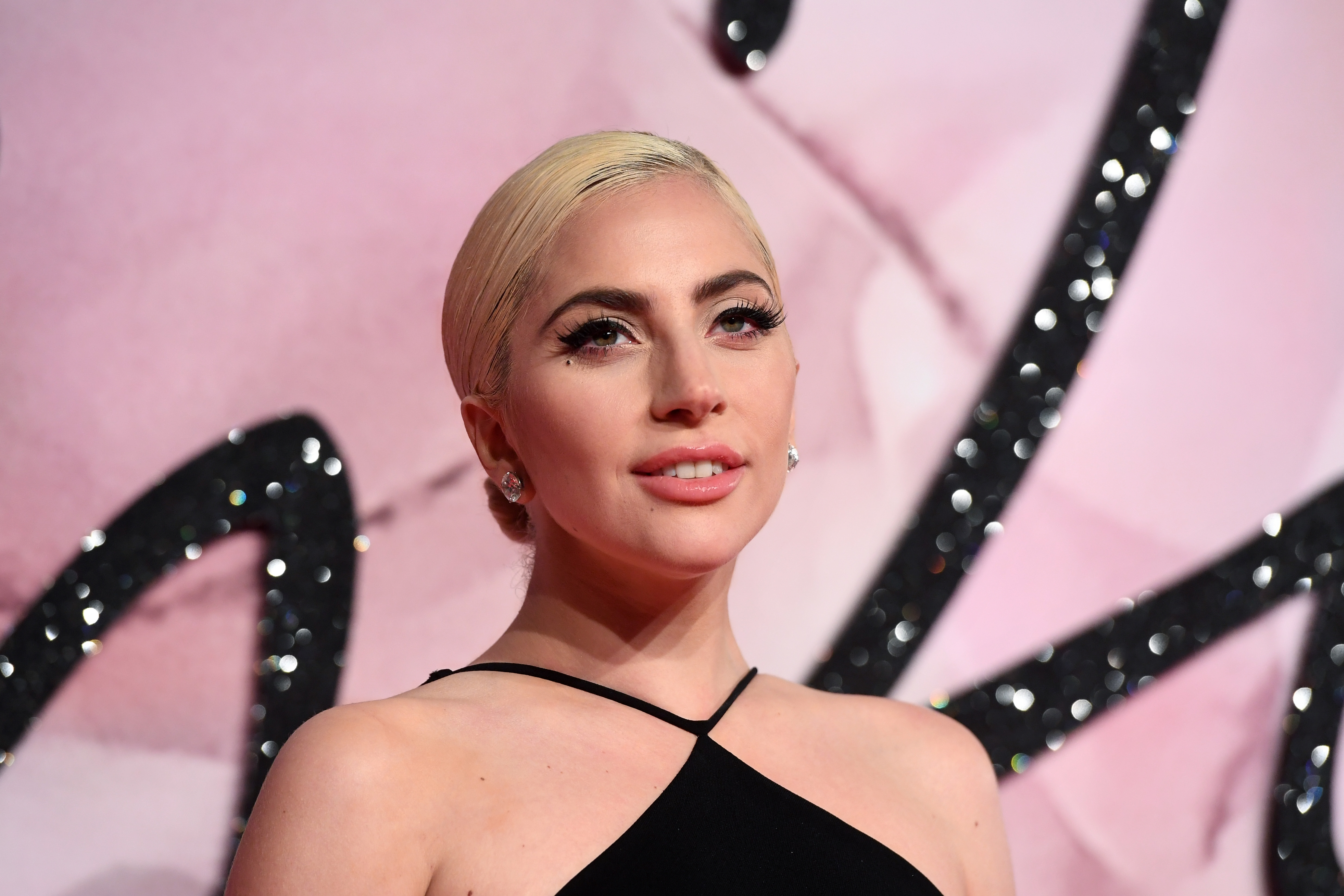 Lady Gaga Strips Nude For Technological Photo